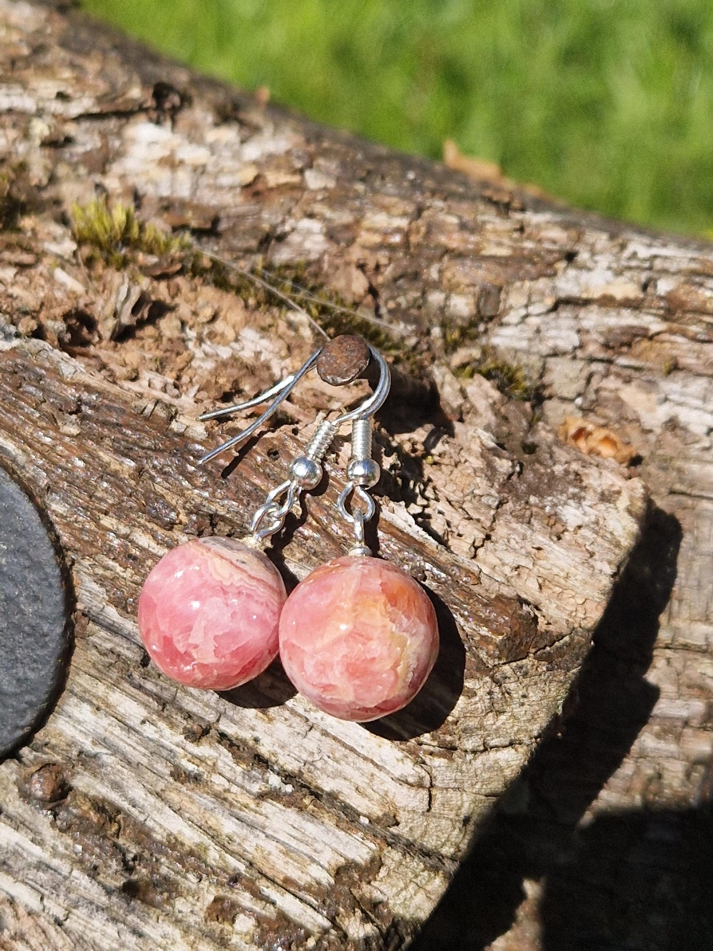 Boucles d'oreilles rondes en Rhodochrosite