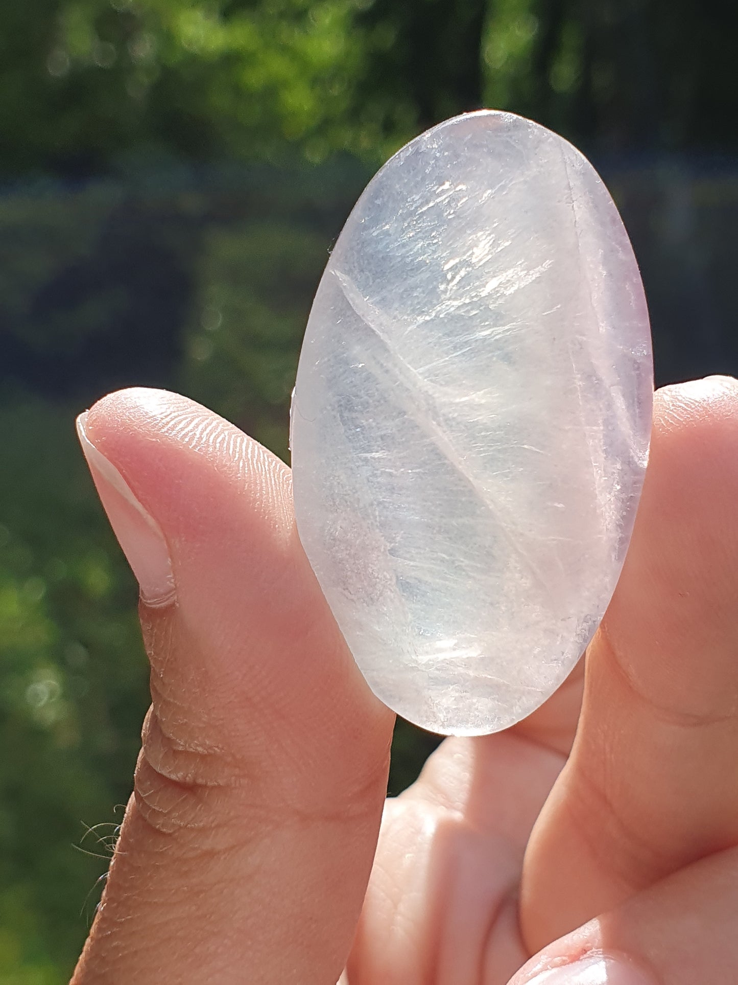 Galet Fluorite candy 1 à 12 (à choisir)