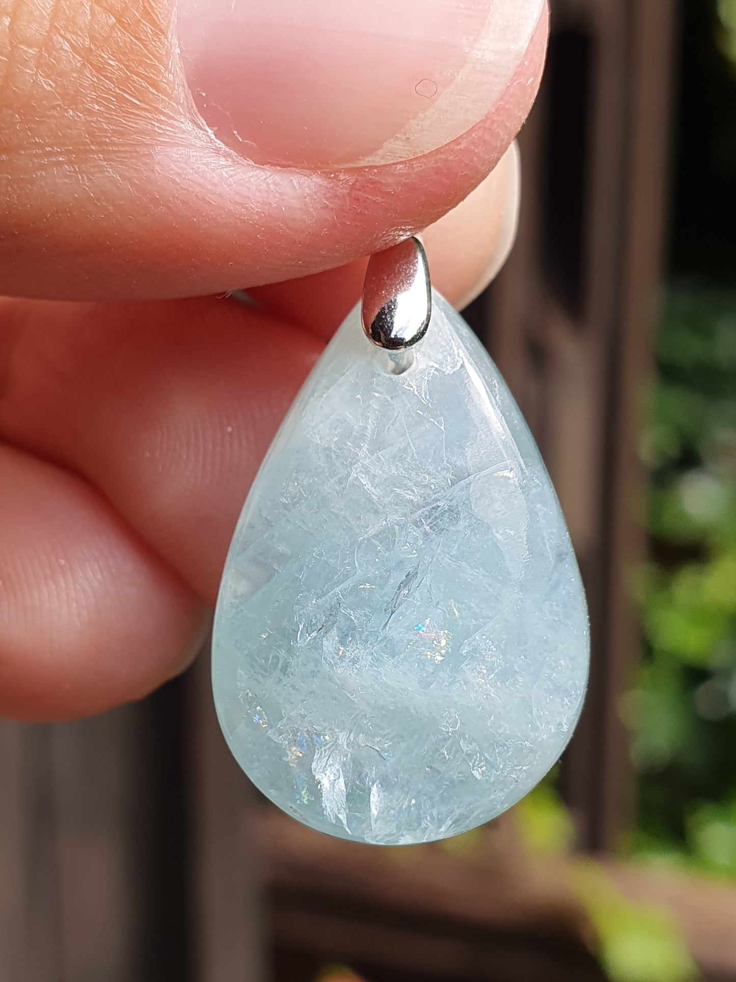 Pendentif Aigue-marine sur bélière en argent (à choisir)