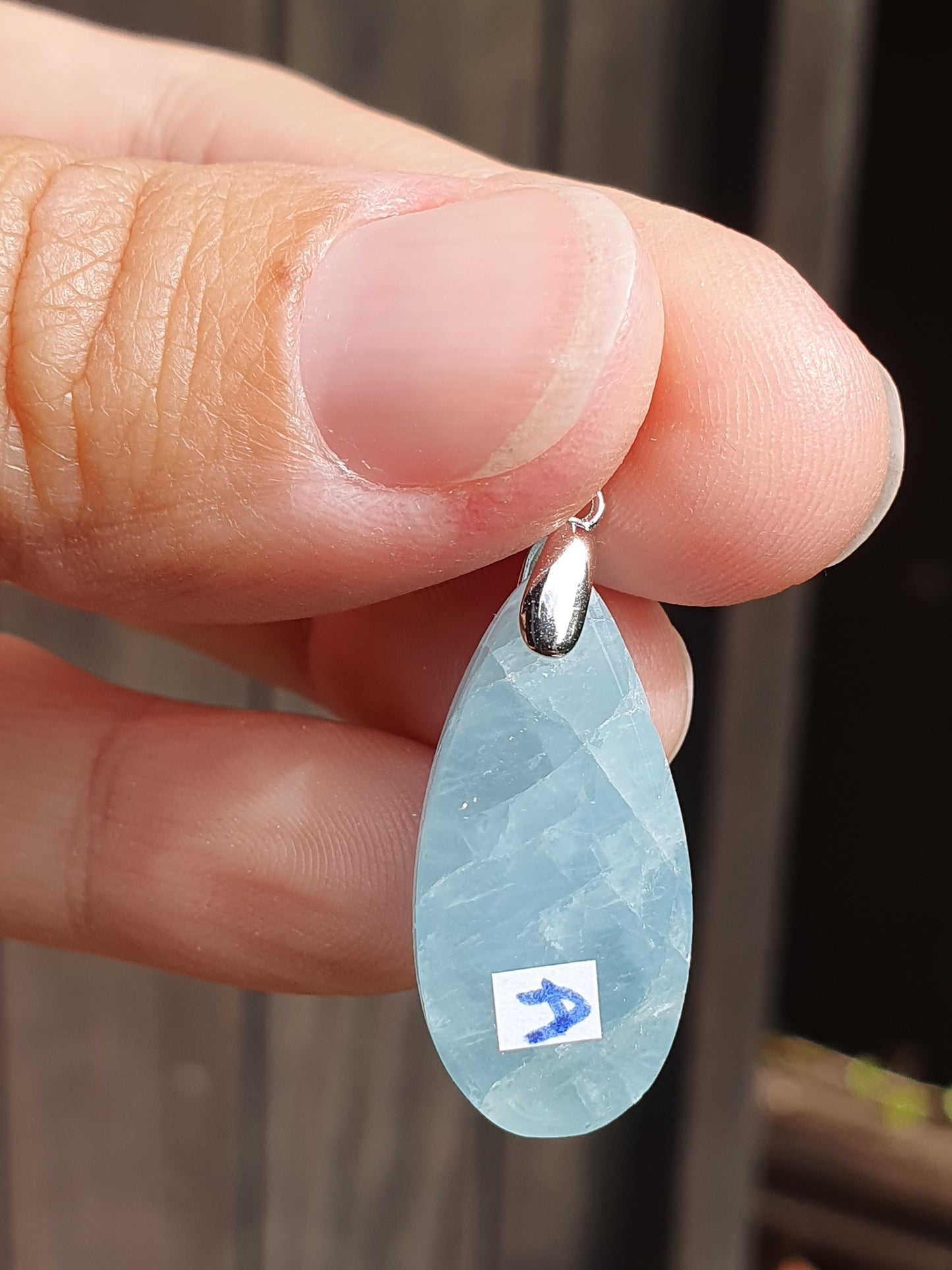 Pendentif Aigue-marine sur bélière en argent (à choisir)
