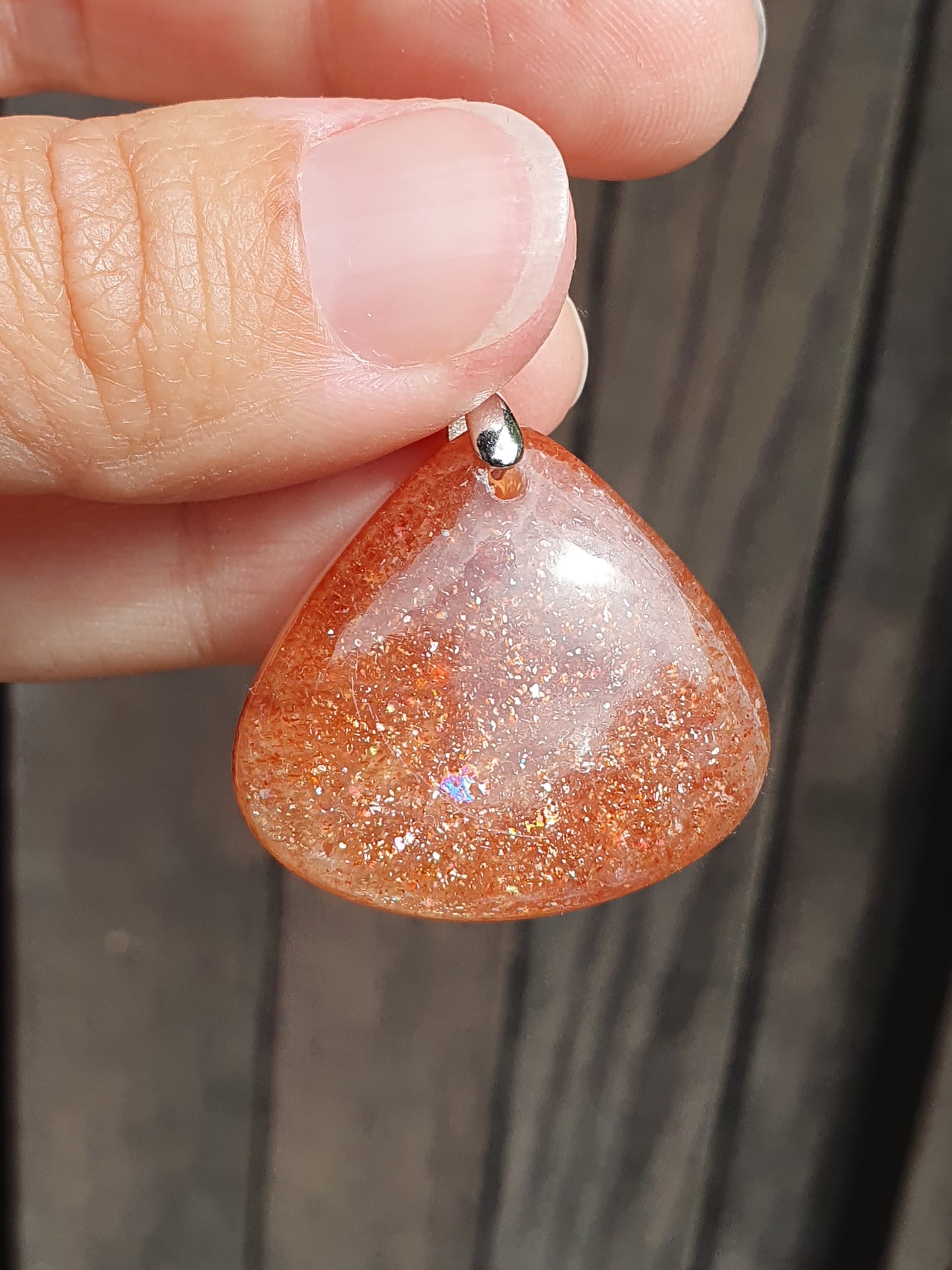 Pendentif Pierre de soleil sur bélière en argent (à choisir)