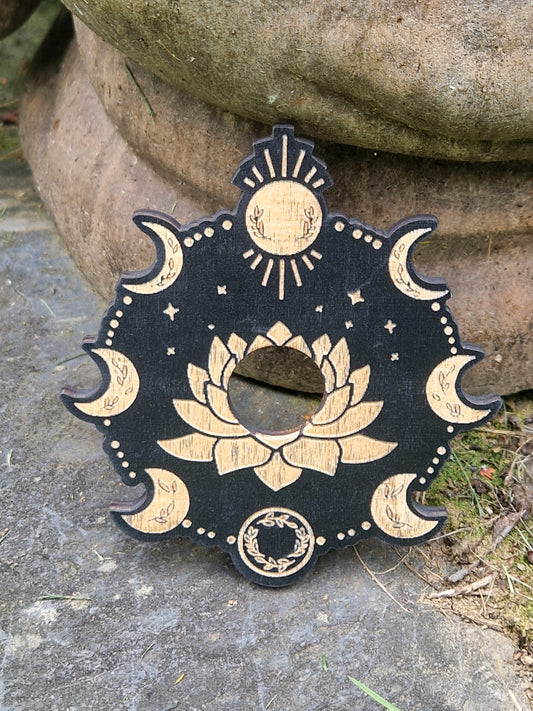 Socle en bois lotus pour sphère ou œuf