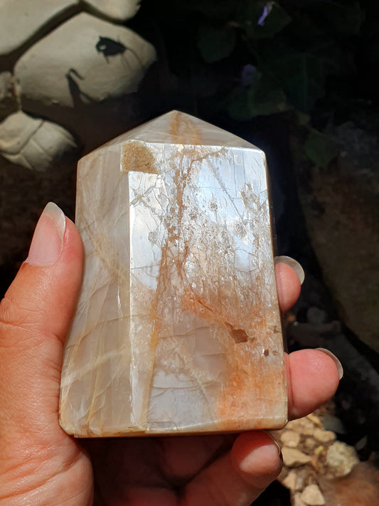 Pointe Pierre de Lune orange O2