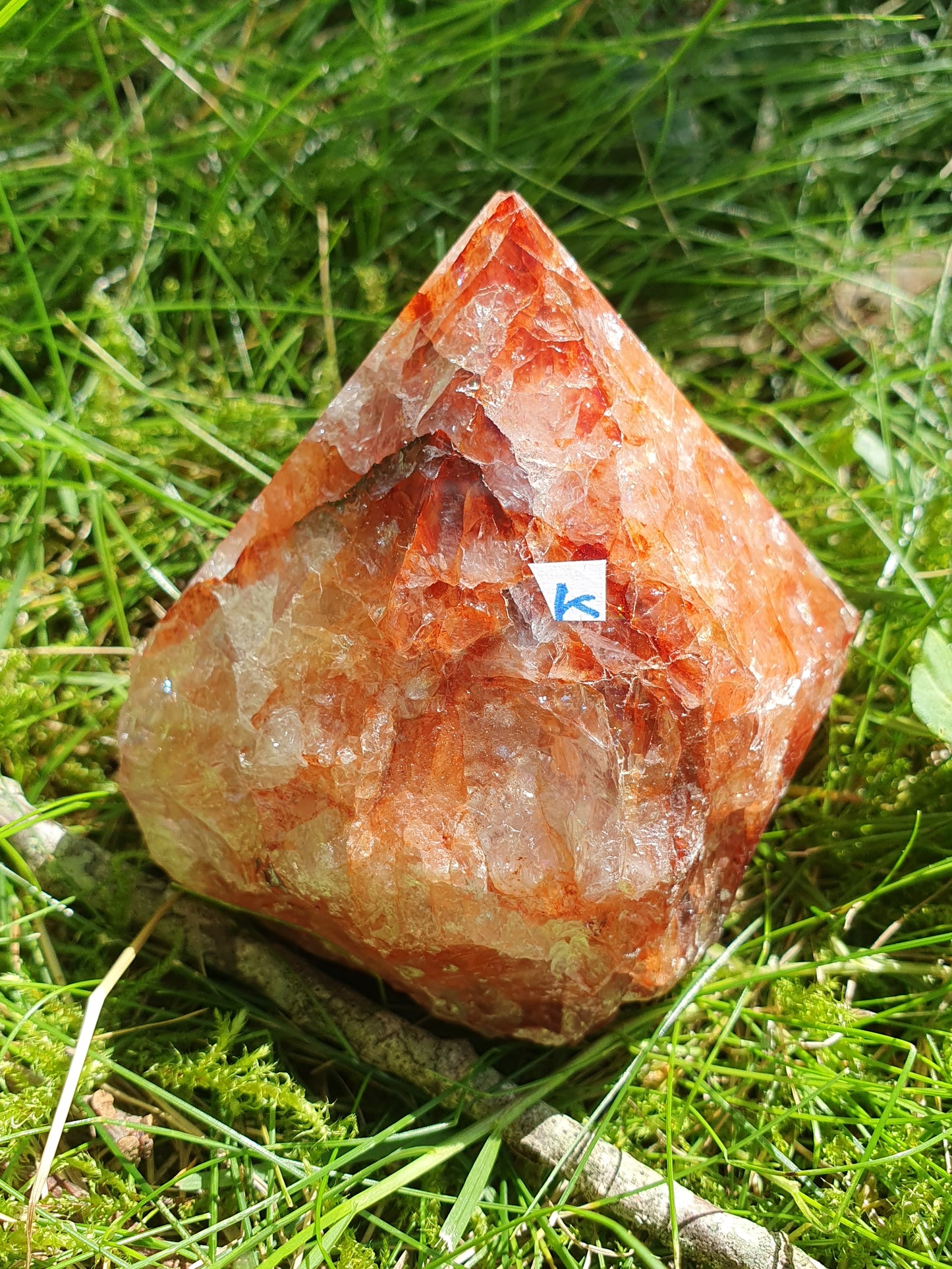 Pointe semi brute Quartz Hématoïde rouge K