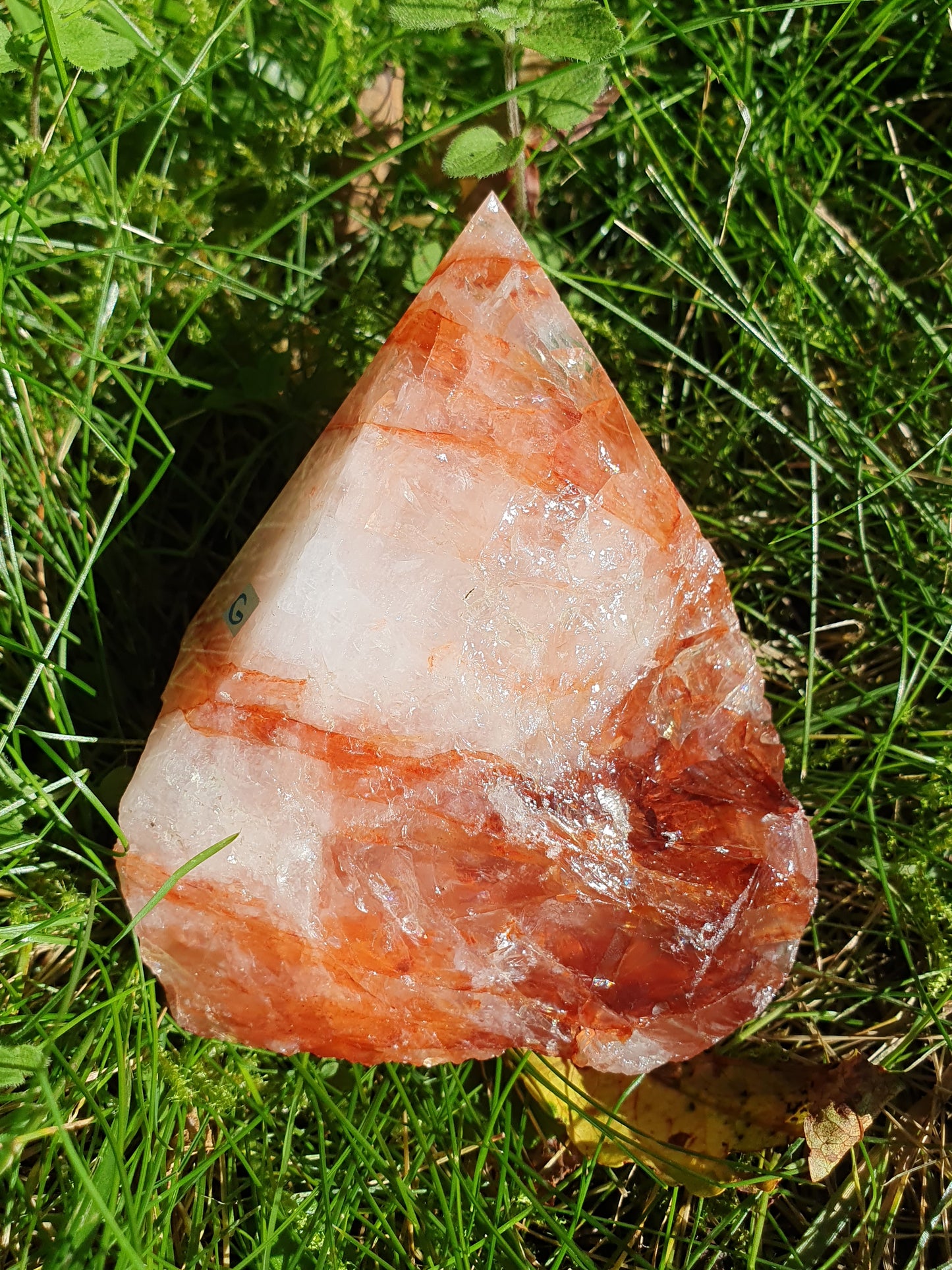 Pointe semi brute Quartz Hématoïde rouge G