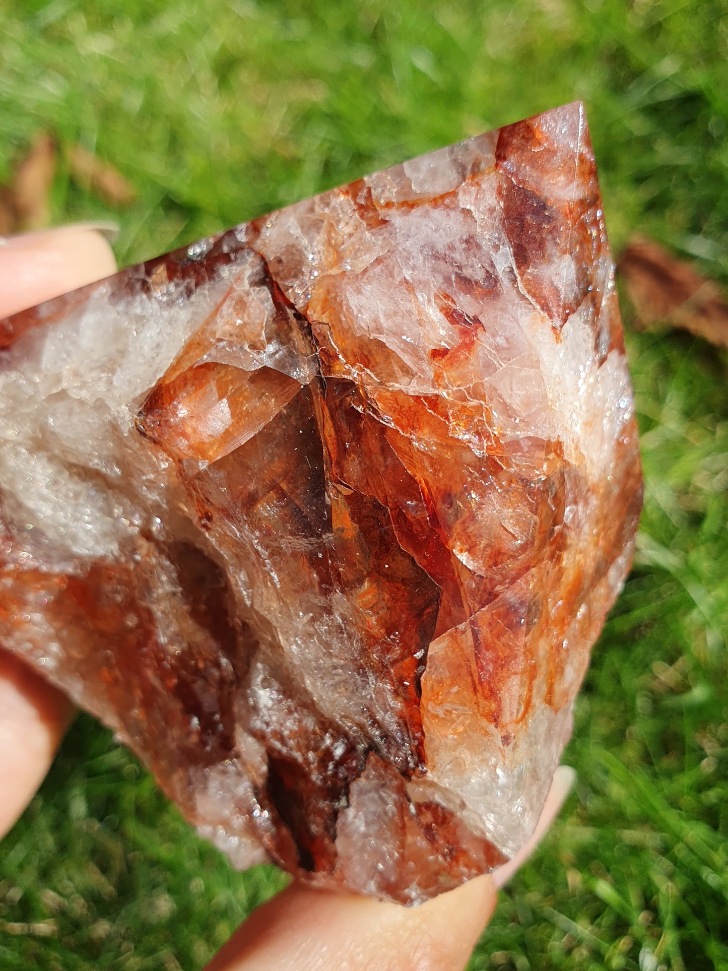 Pointe semi brute Quartz Hématoïde rouge A