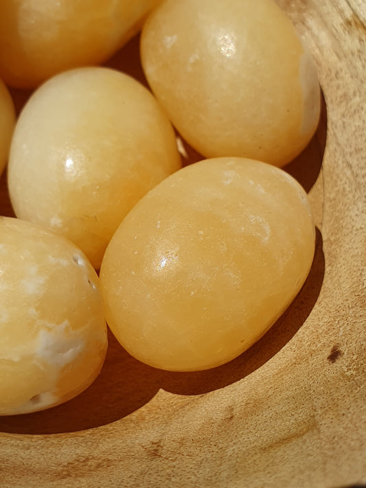 Pierre roulée Calcite orange