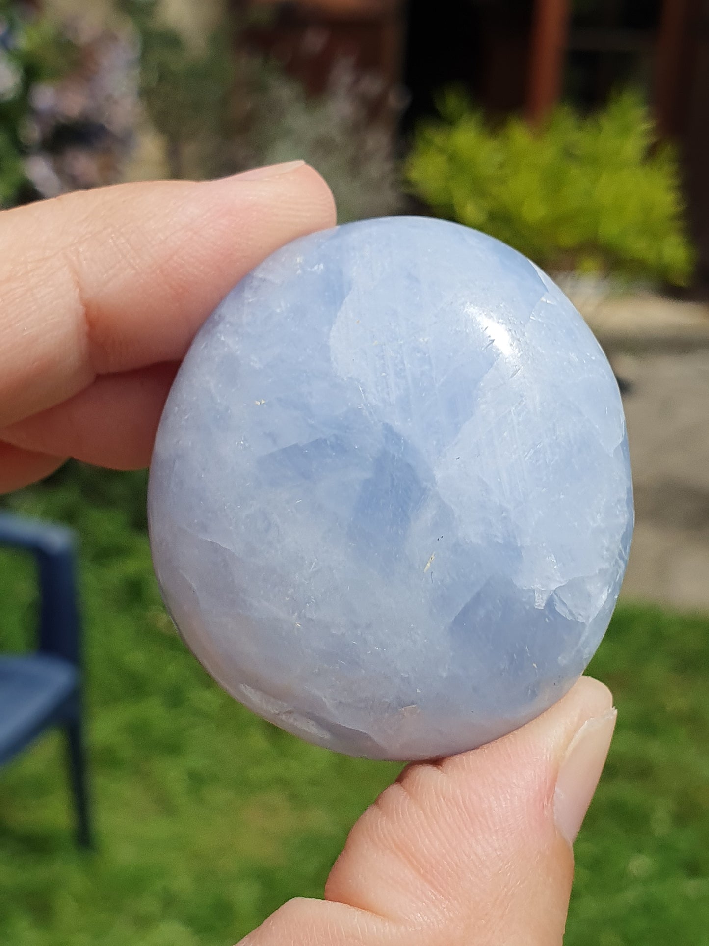 Galet Calcite bleue (à choisir)