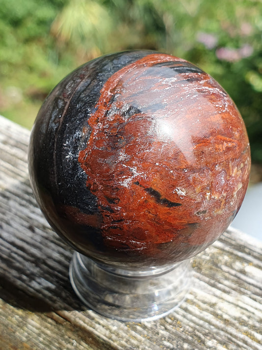 Sphère Bois fossile B2 Madagascar