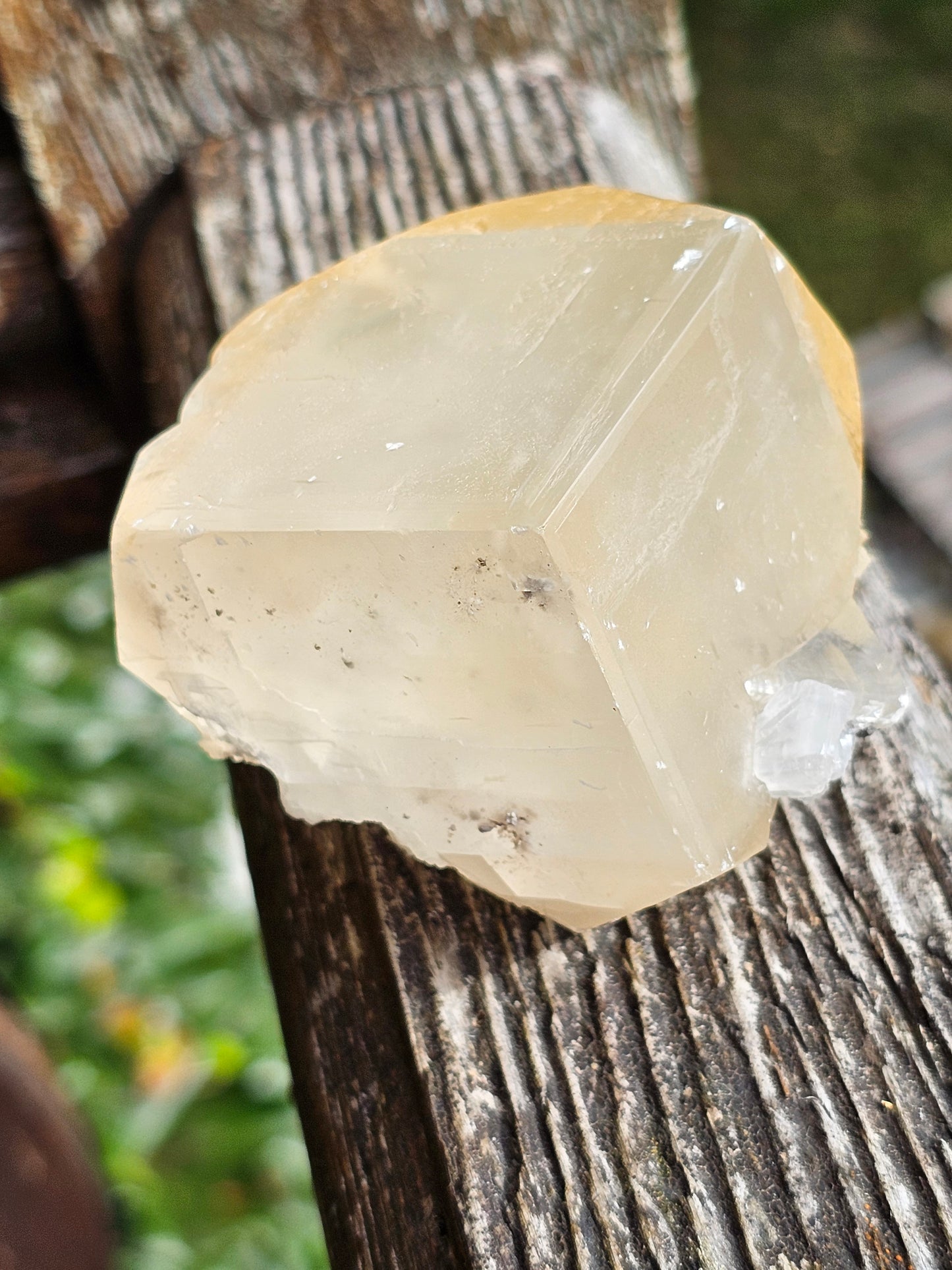 Calcite miel français 1