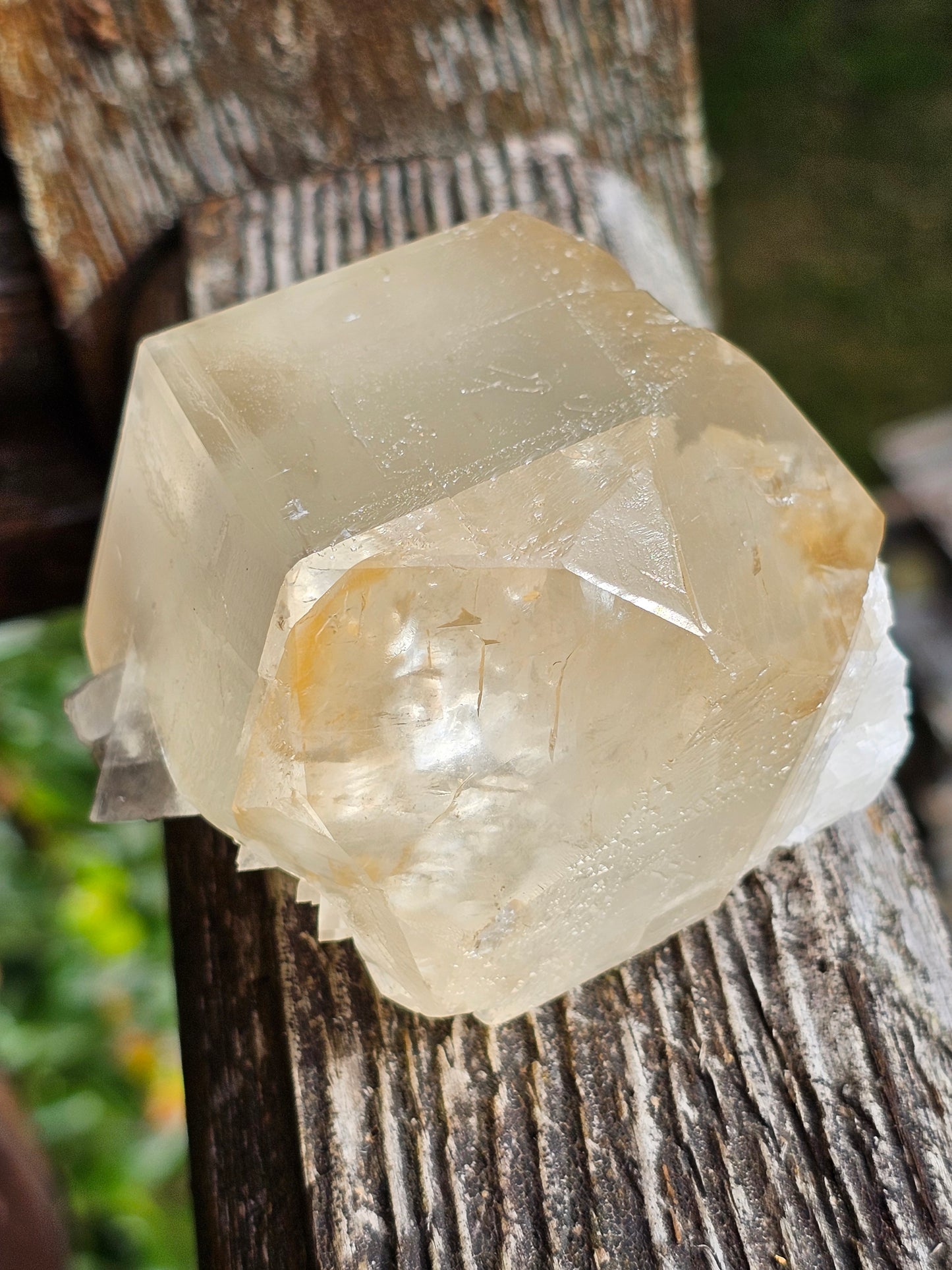 Calcite miel français 1