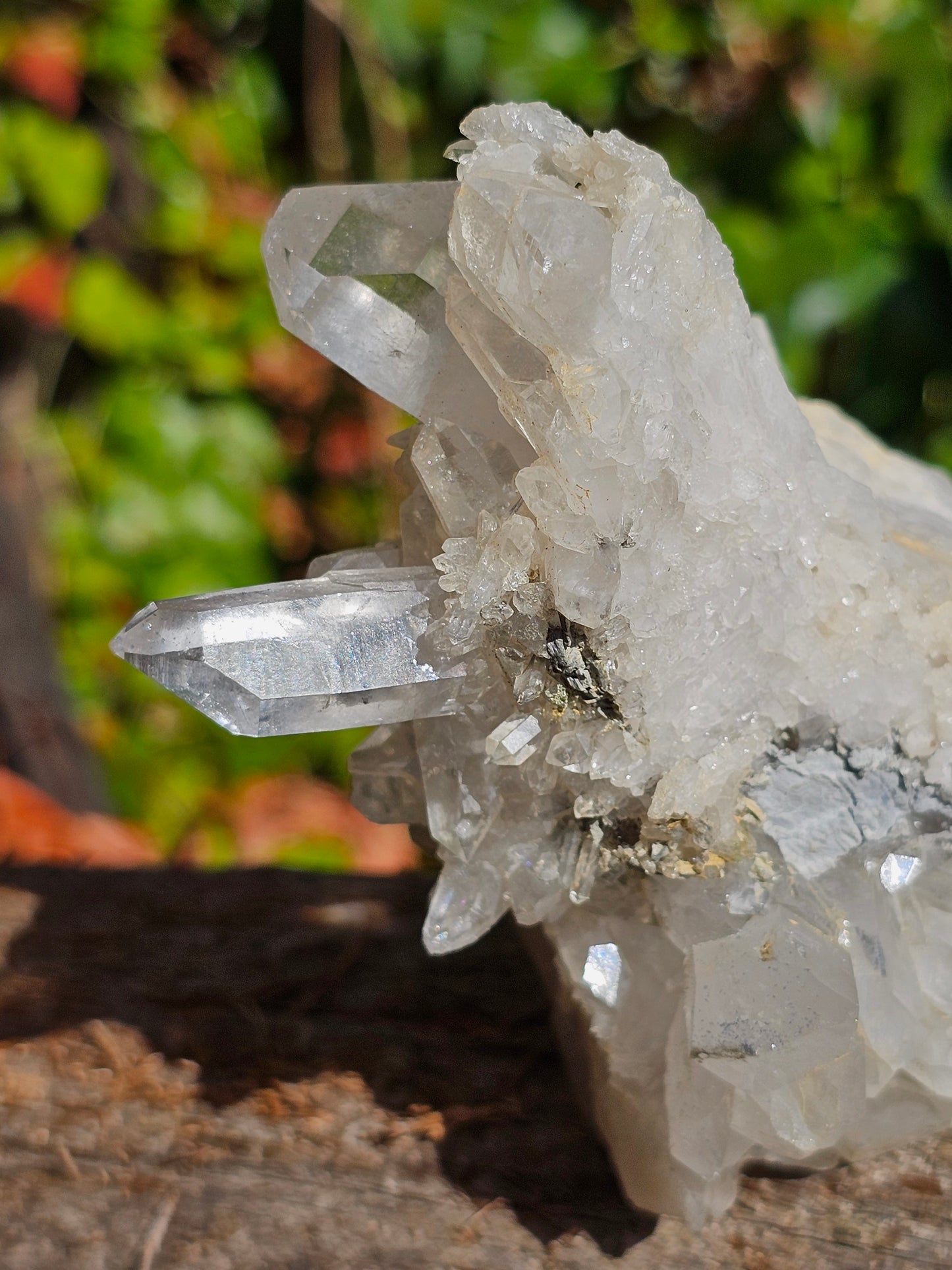 Quartz des Pyrénées avec fantôme
