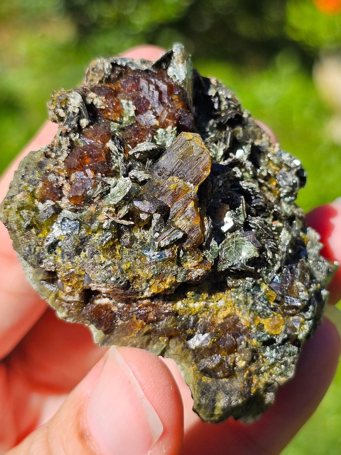 Epidote et chlinochlorite (séraphinite)