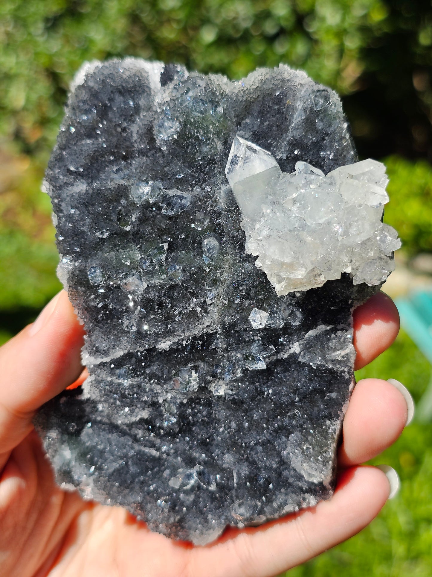 Calcédoine noire G