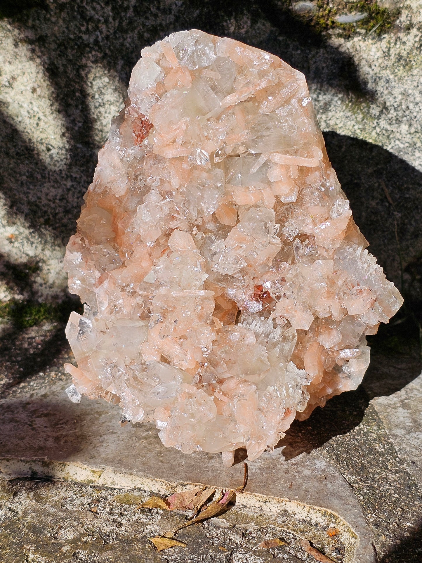 Apophyllite et stilbite d'exception sur Heulandite rose L