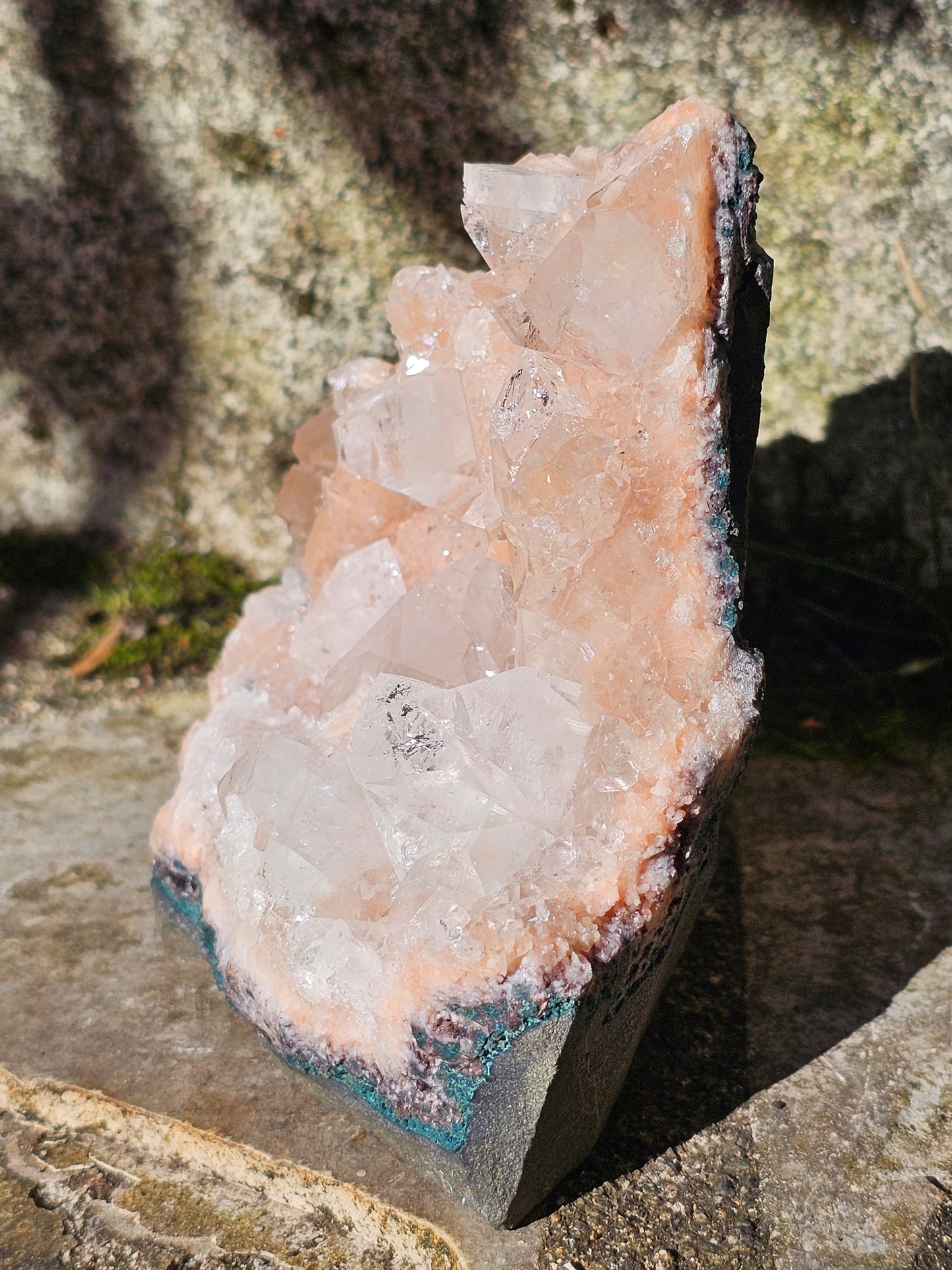 Apophyllite et stilbite sur heulandite rose M