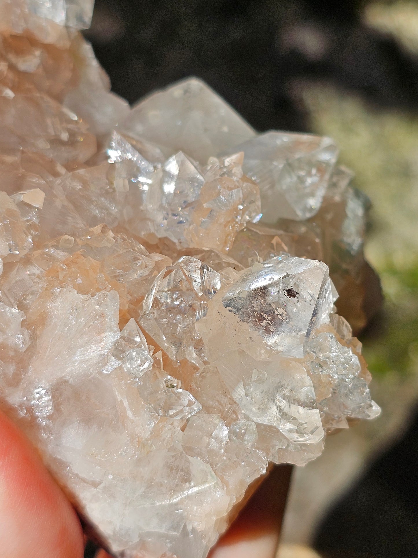 Apophyllite et stilbite sur Heulandite rose I