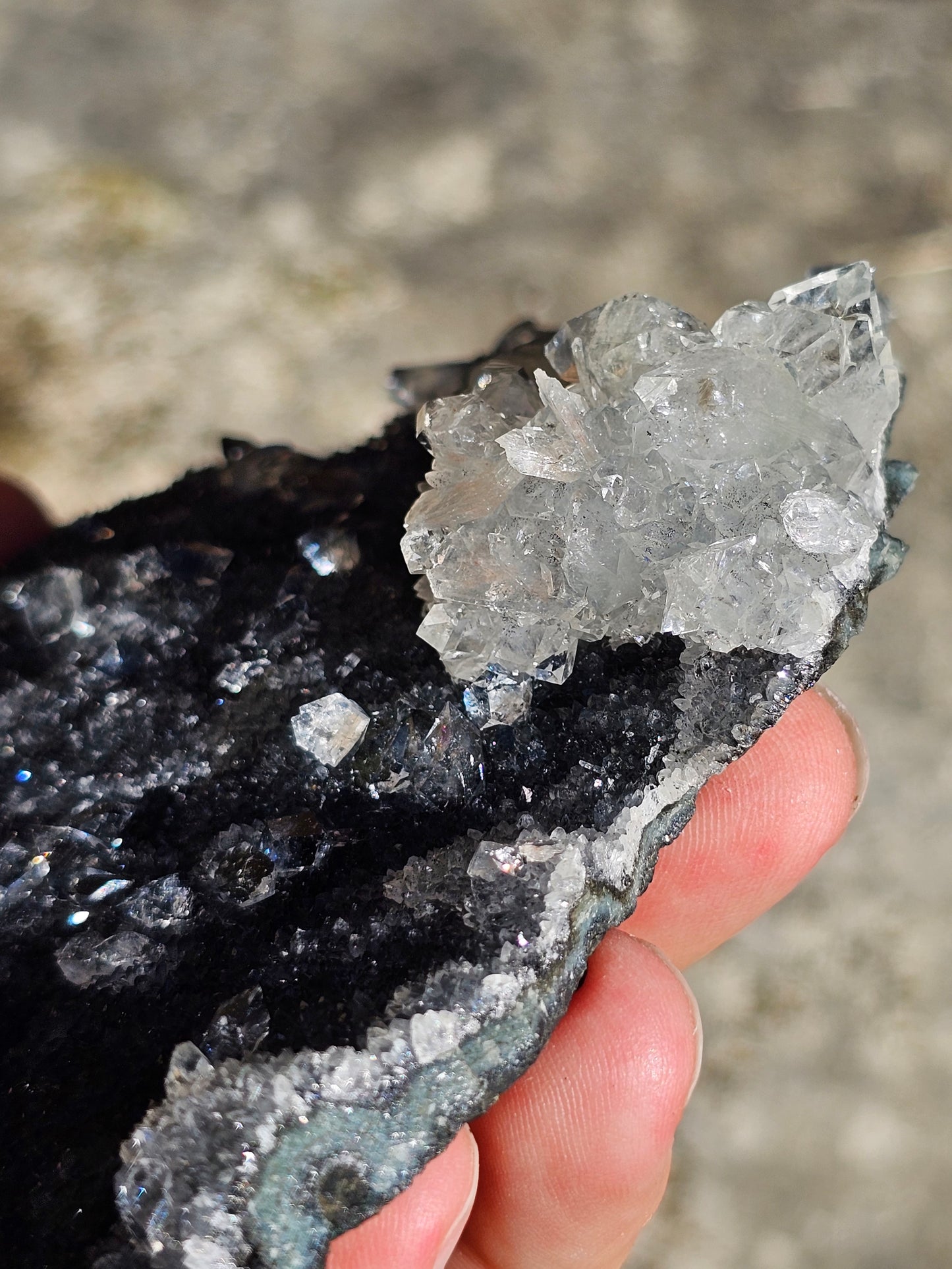 Calcédoine noire G