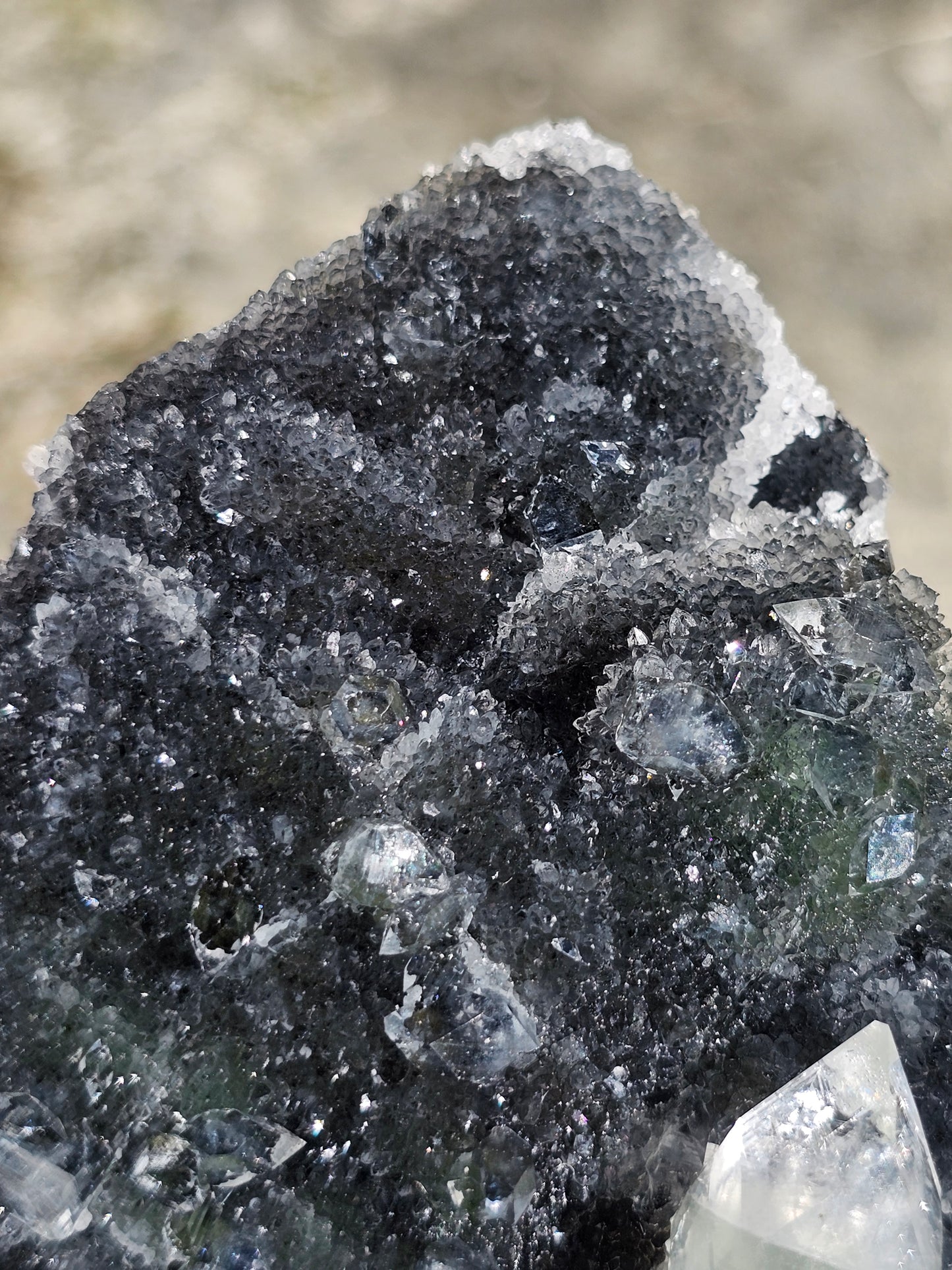 Calcédoine noire G