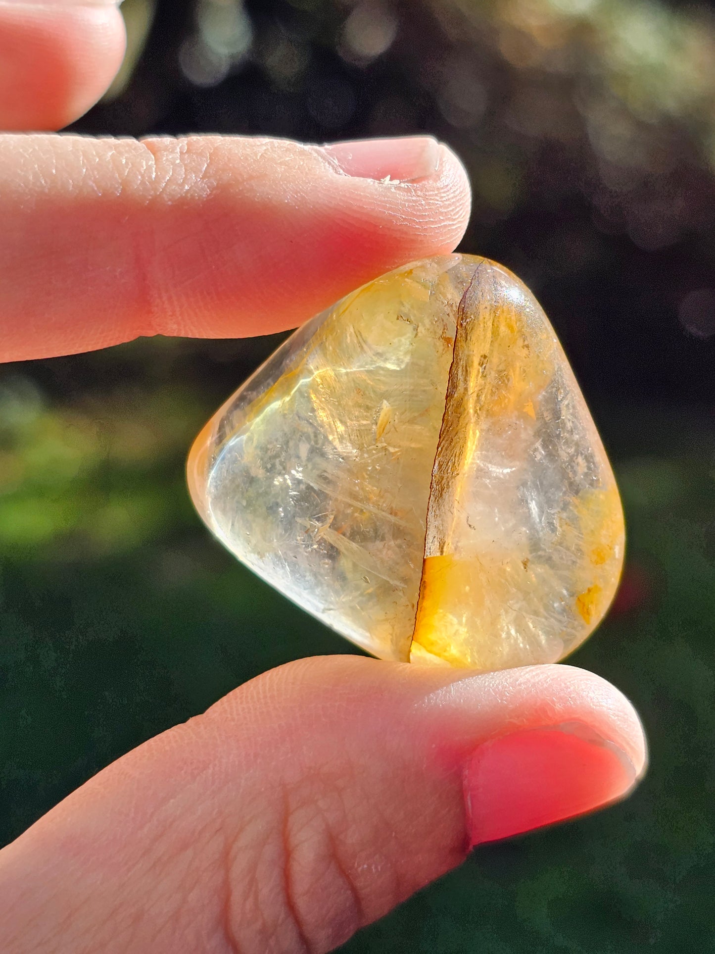 Pierre roulée Quartz hématoïde jaune (golden healer)