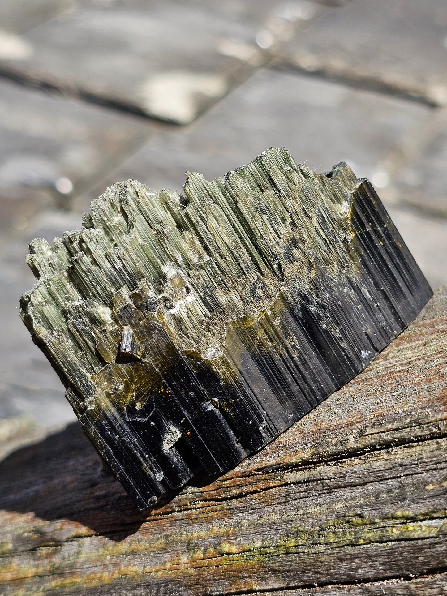 Grosse Tourmaline verte d'exception
