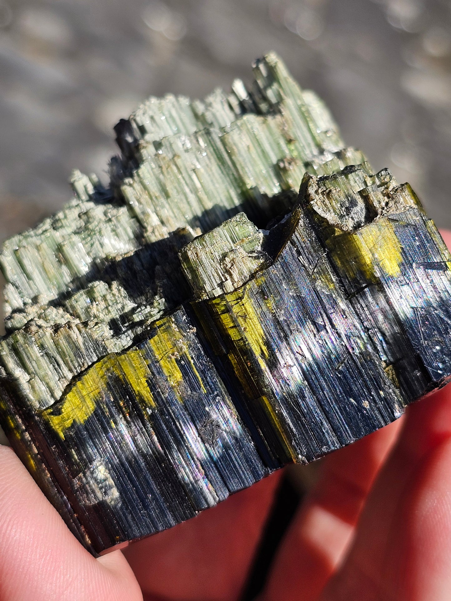 Grosse Tourmaline verte d'exception