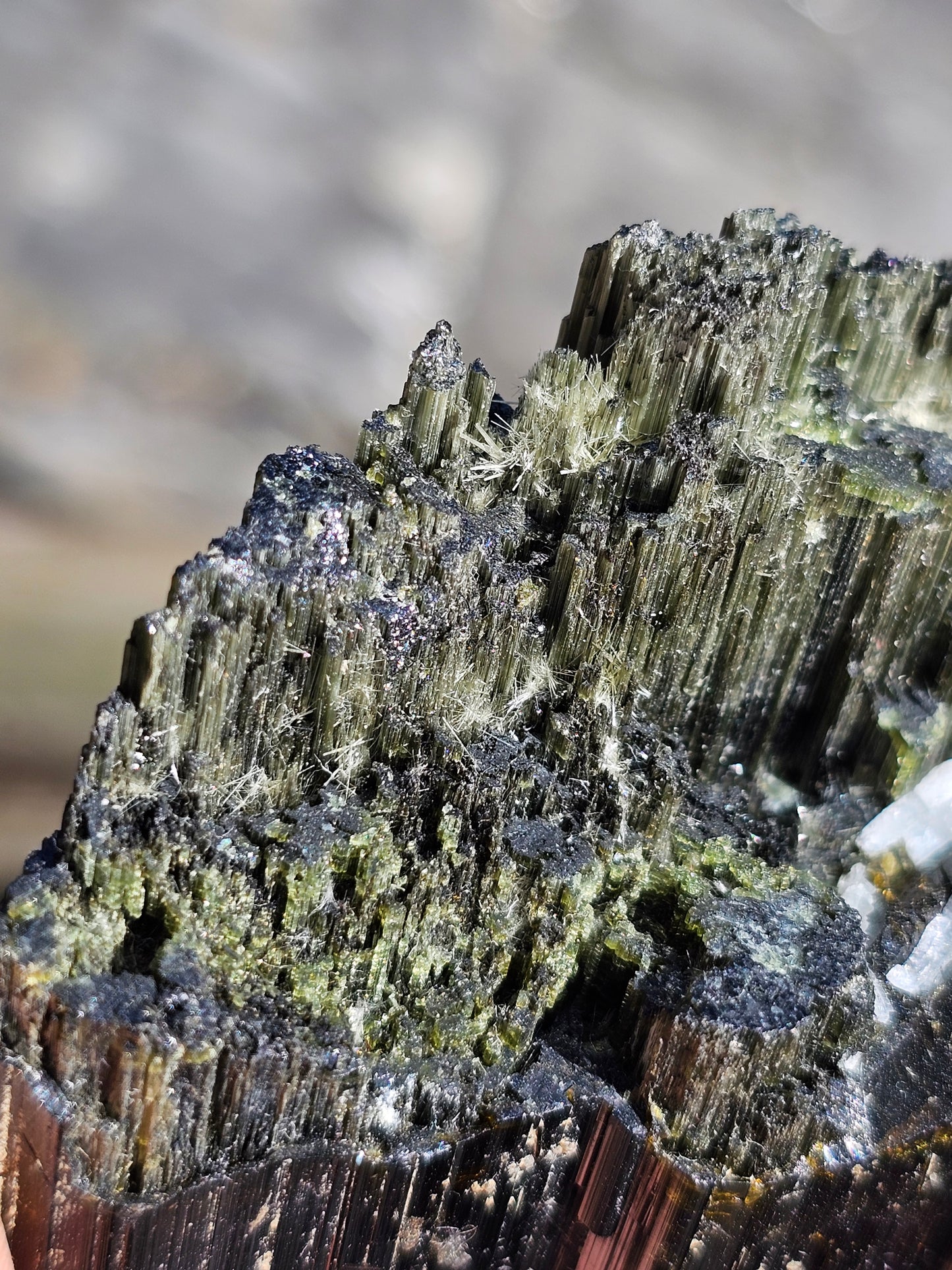 Grosse Tourmaline verte d'exception