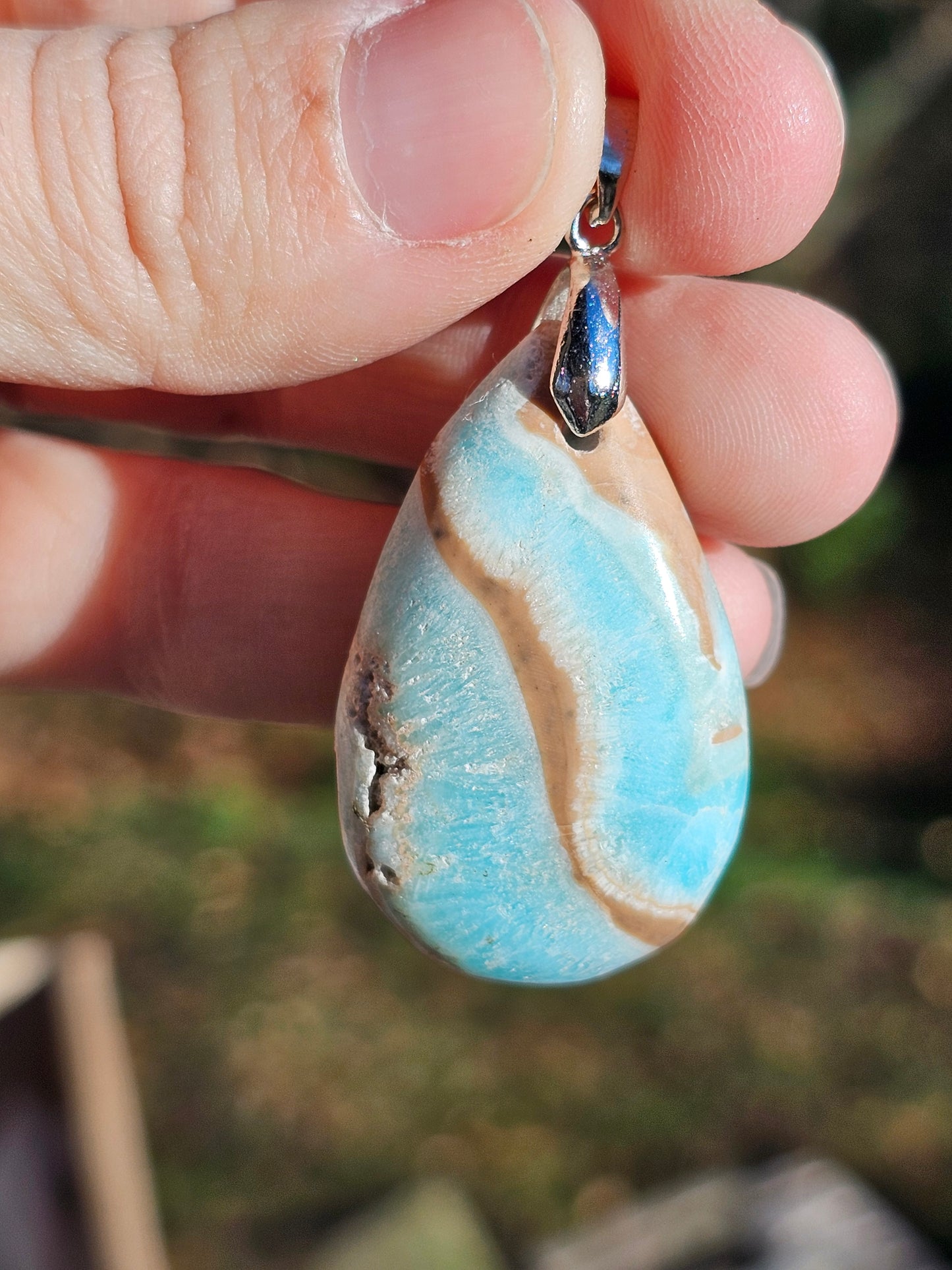 Pendentif Aragonite bleue (à choisir)
