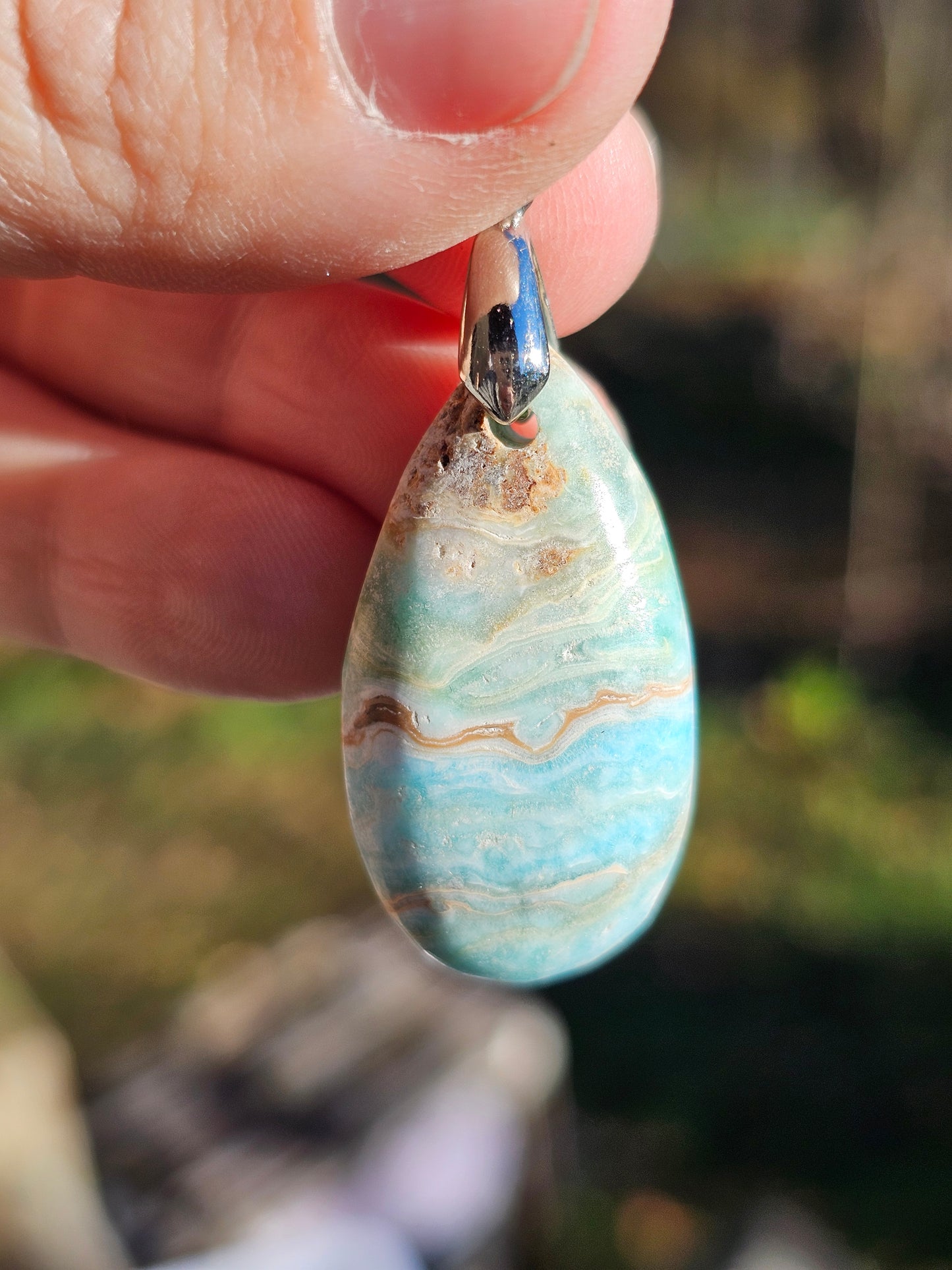 Pendentif Aragonite bleue (à choisir)