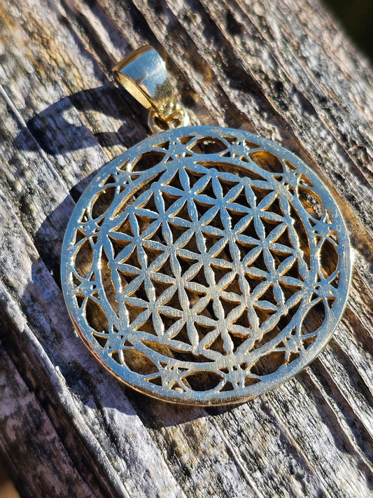 Pendentif fleur de vie en bronze