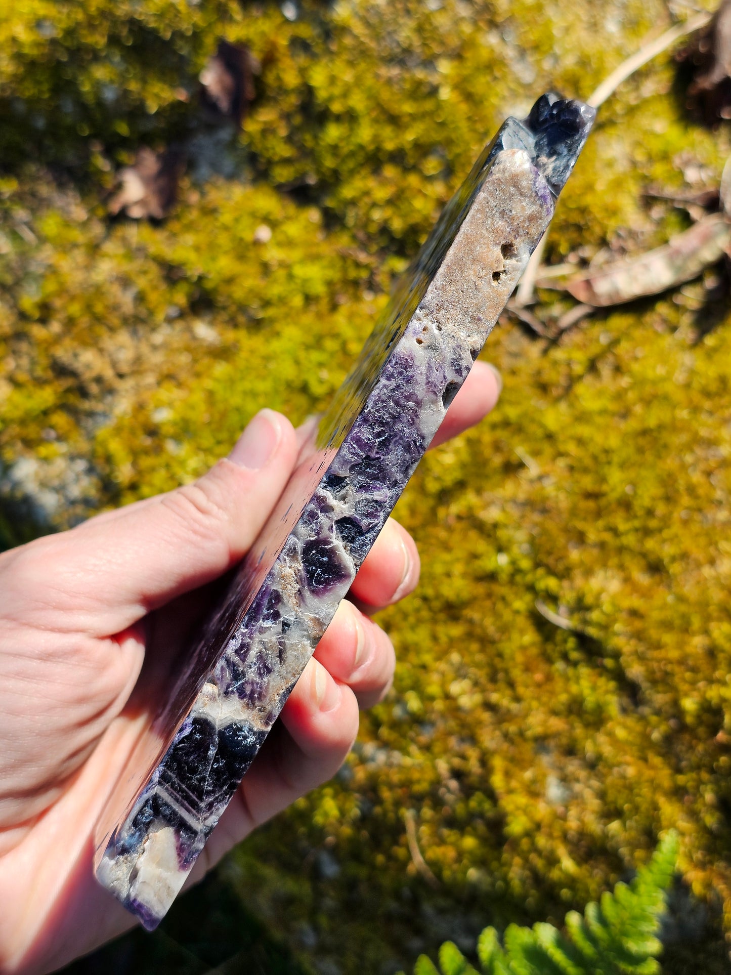 Grande Tranche polie d'Améthyste d'Auvergne B