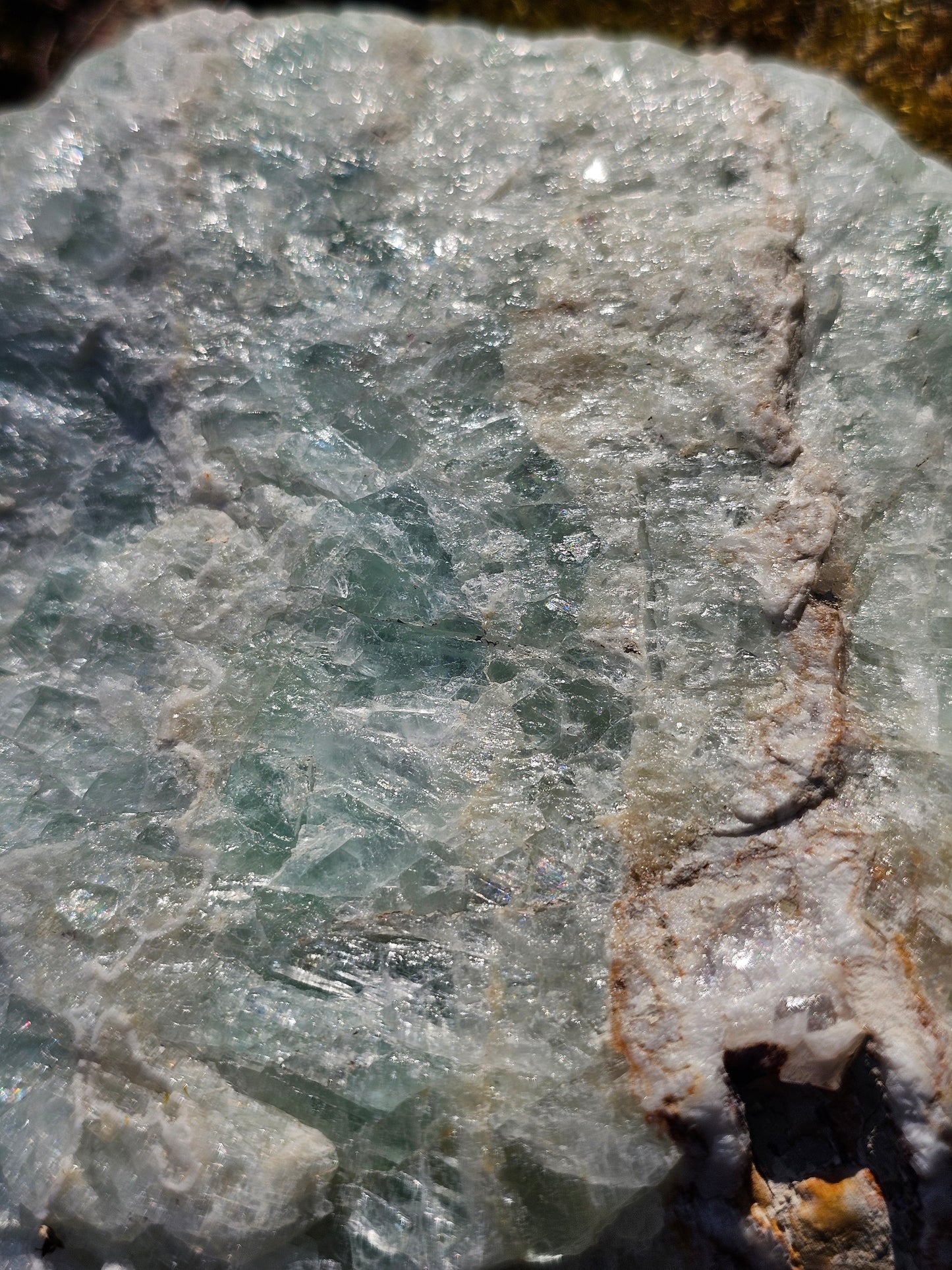 Sublime Tranche polie de Fluorite d'Auvergne