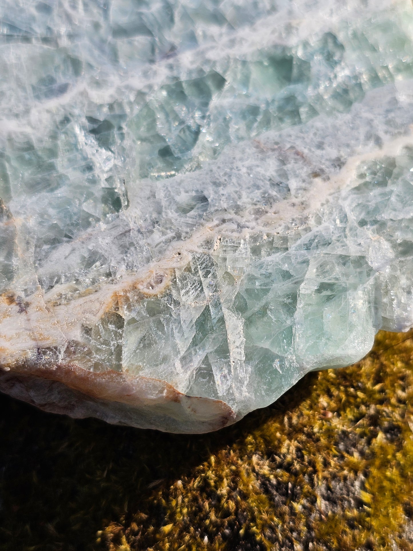 Sublime Tranche polie de Fluorite d'Auvergne C