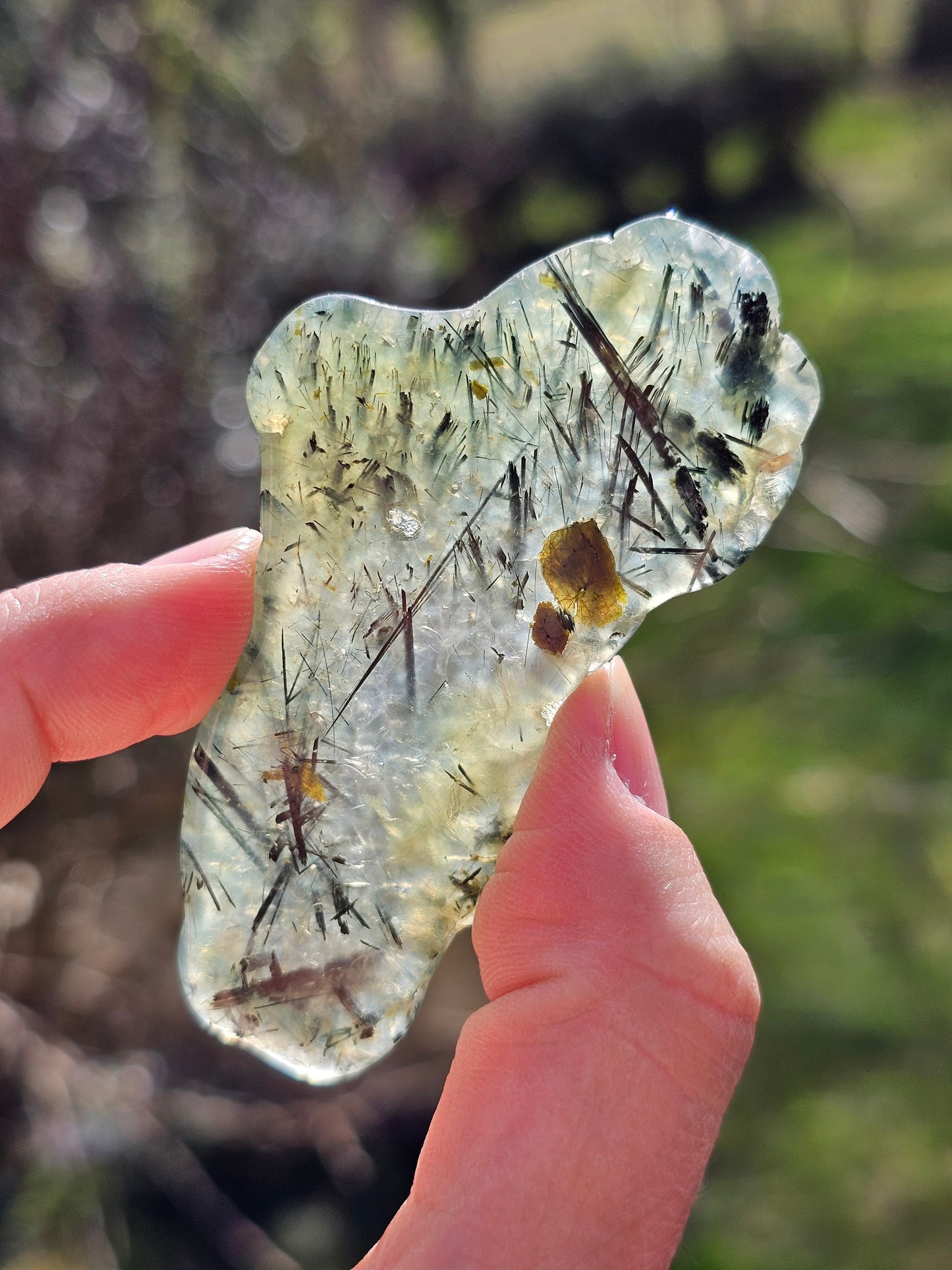 Tranche de Prehnite à inclusions d'Epidote B