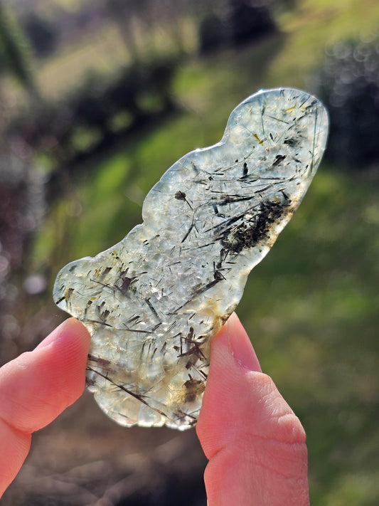 Tranche de Prehnite à inclusions d'Epidote F
