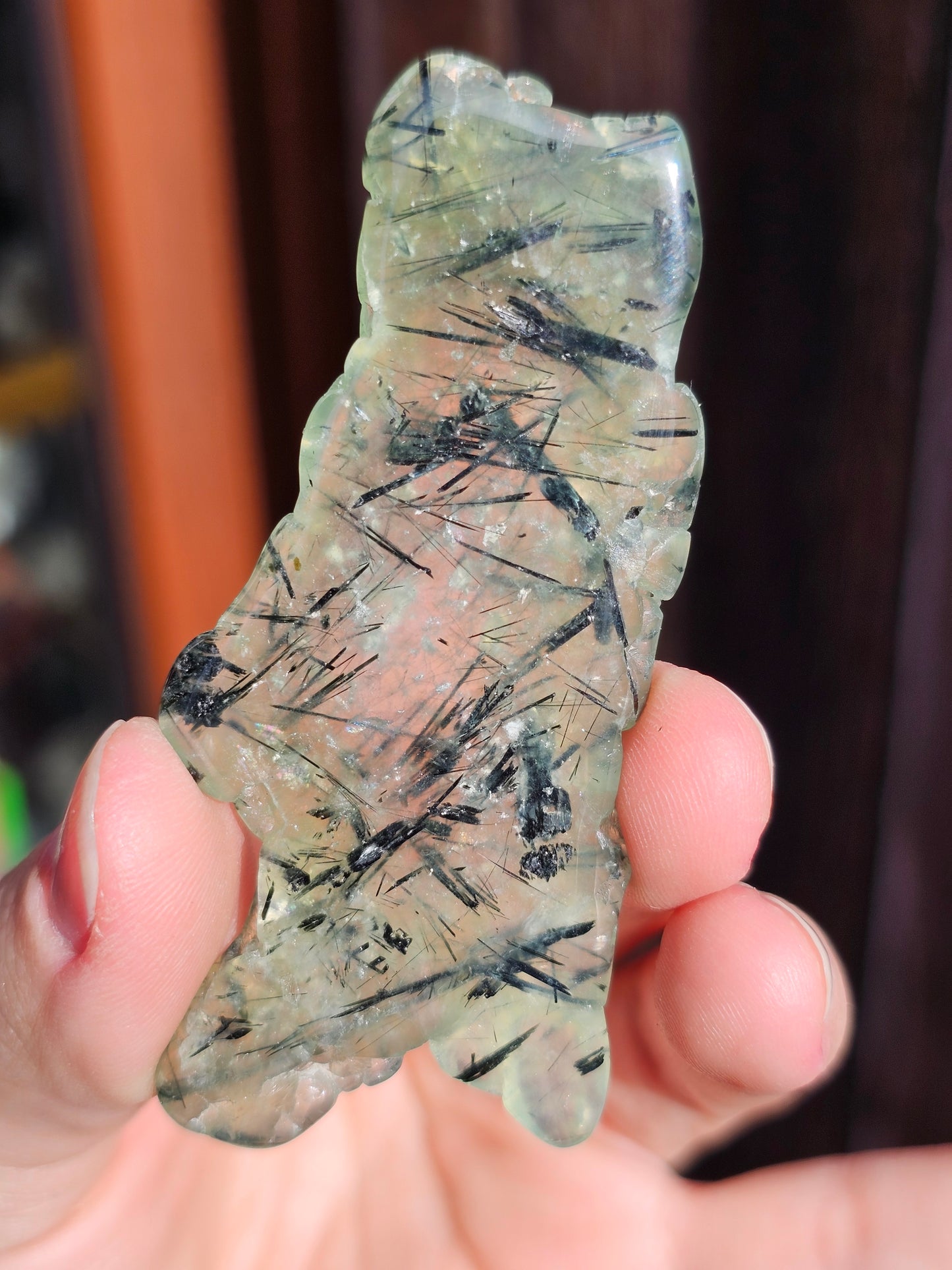 Tranche de Prehnite à inclusions d'Epidote I