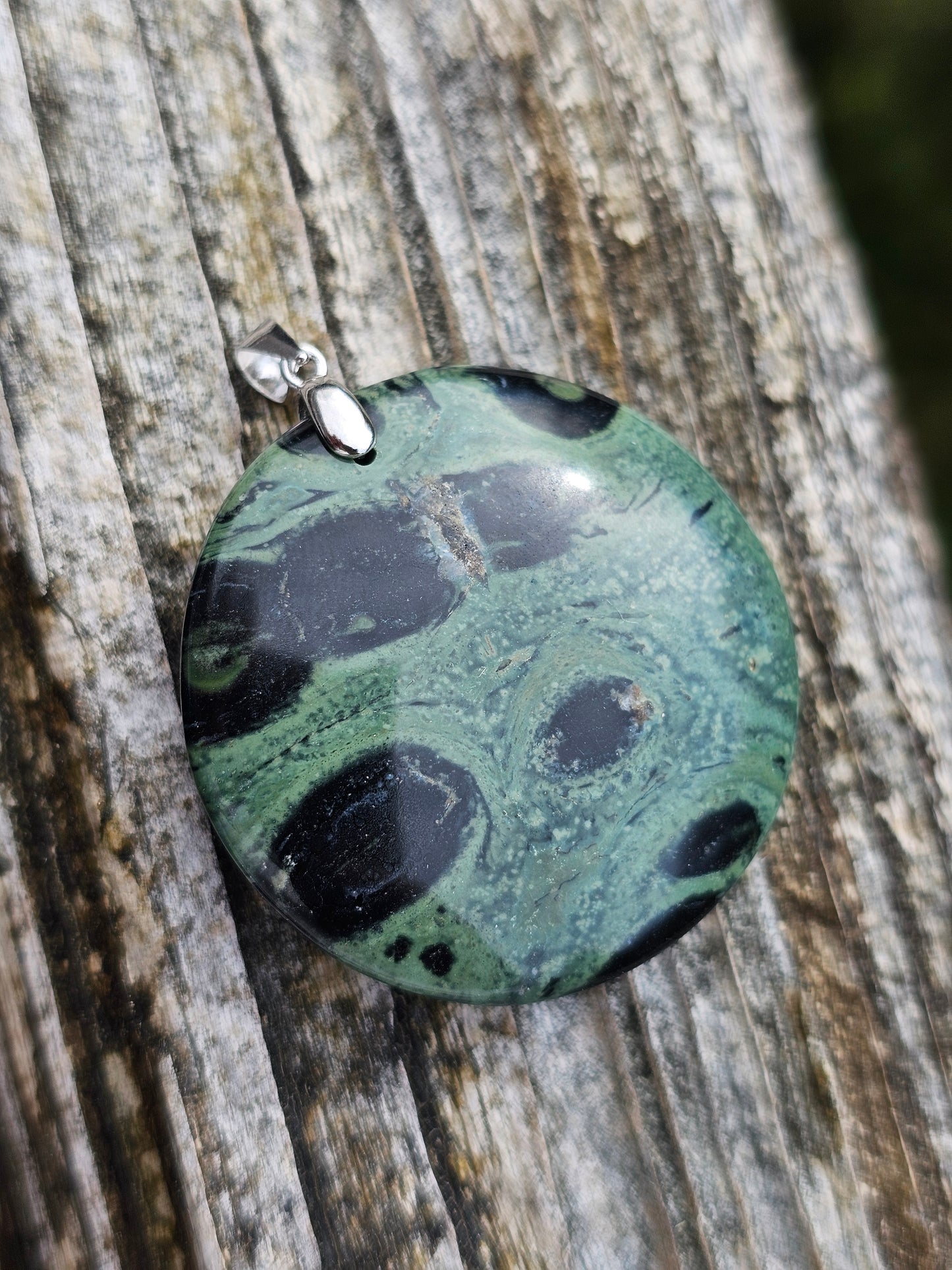 Pendentif en Jaspe Kambaba