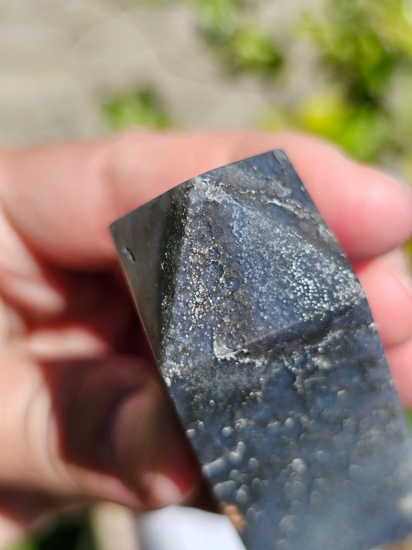 Pointe Agate grappe (calcédoine violette) AG8