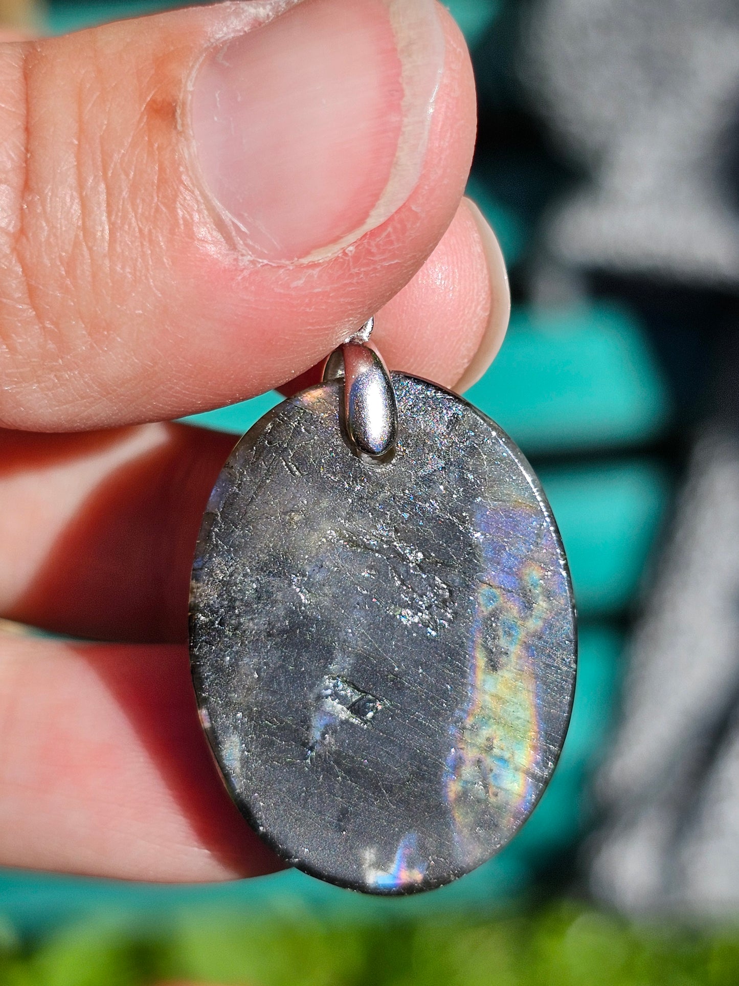 Pendentif en Spectrolite (Labradorite) L4