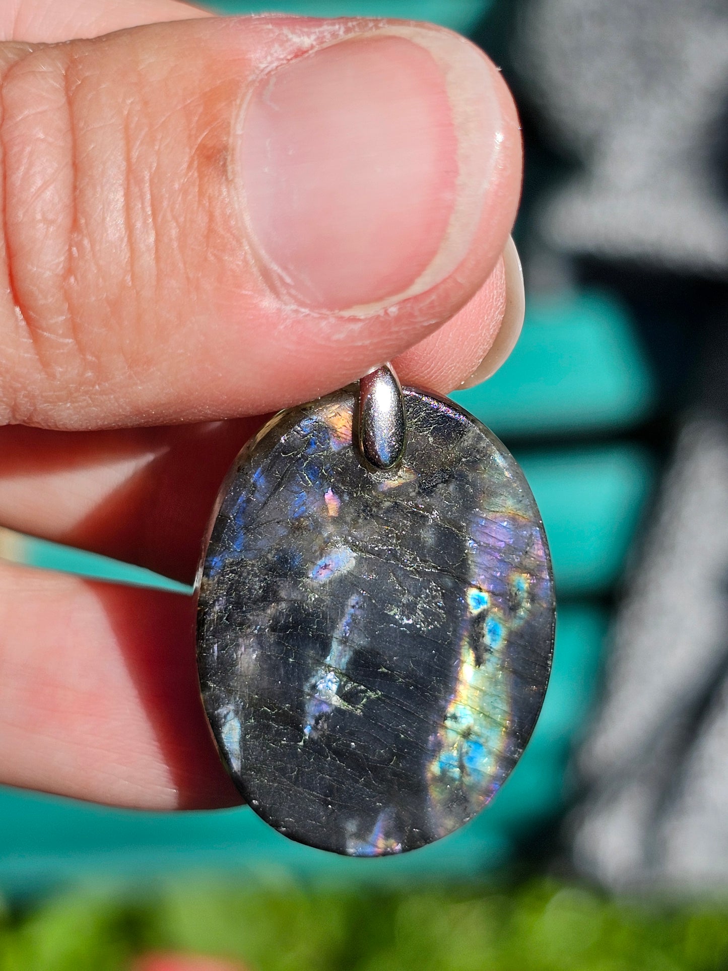 Pendentif en Spectrolite (Labradorite) L4