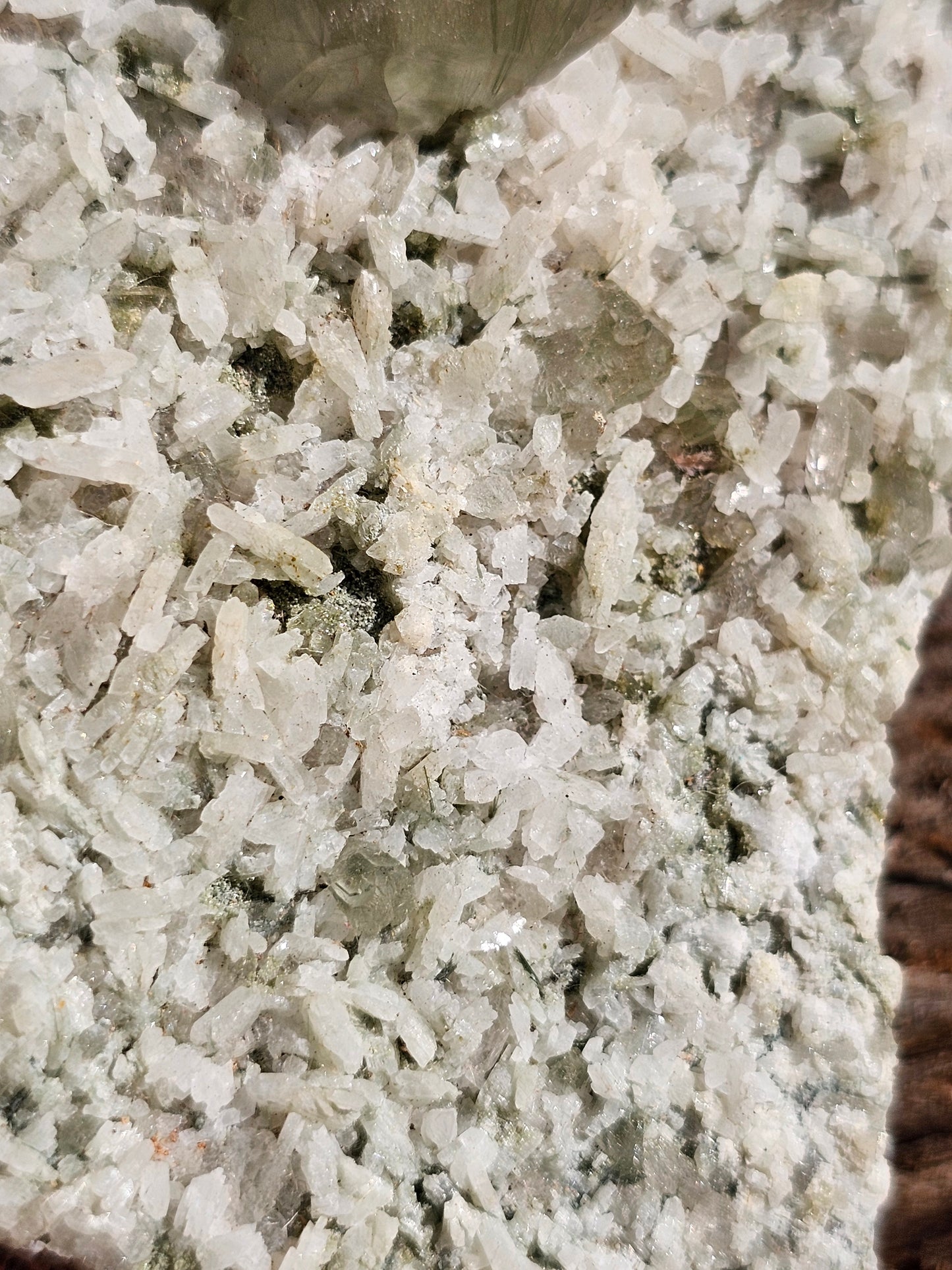 Quartz sur Byssolite Q3