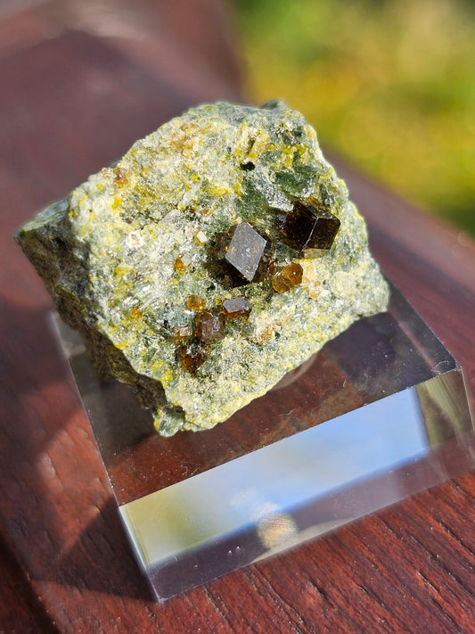 Mélange grenat, épidote et diopside n°3