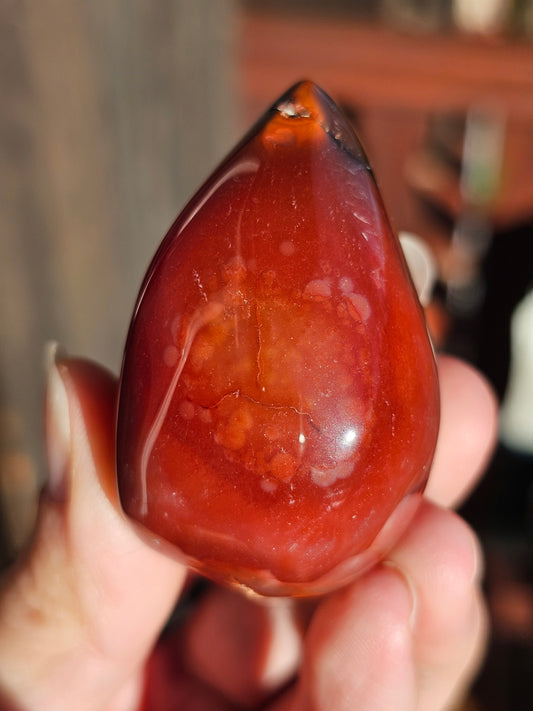 Oeuf en Cornaline cristallisée n°1