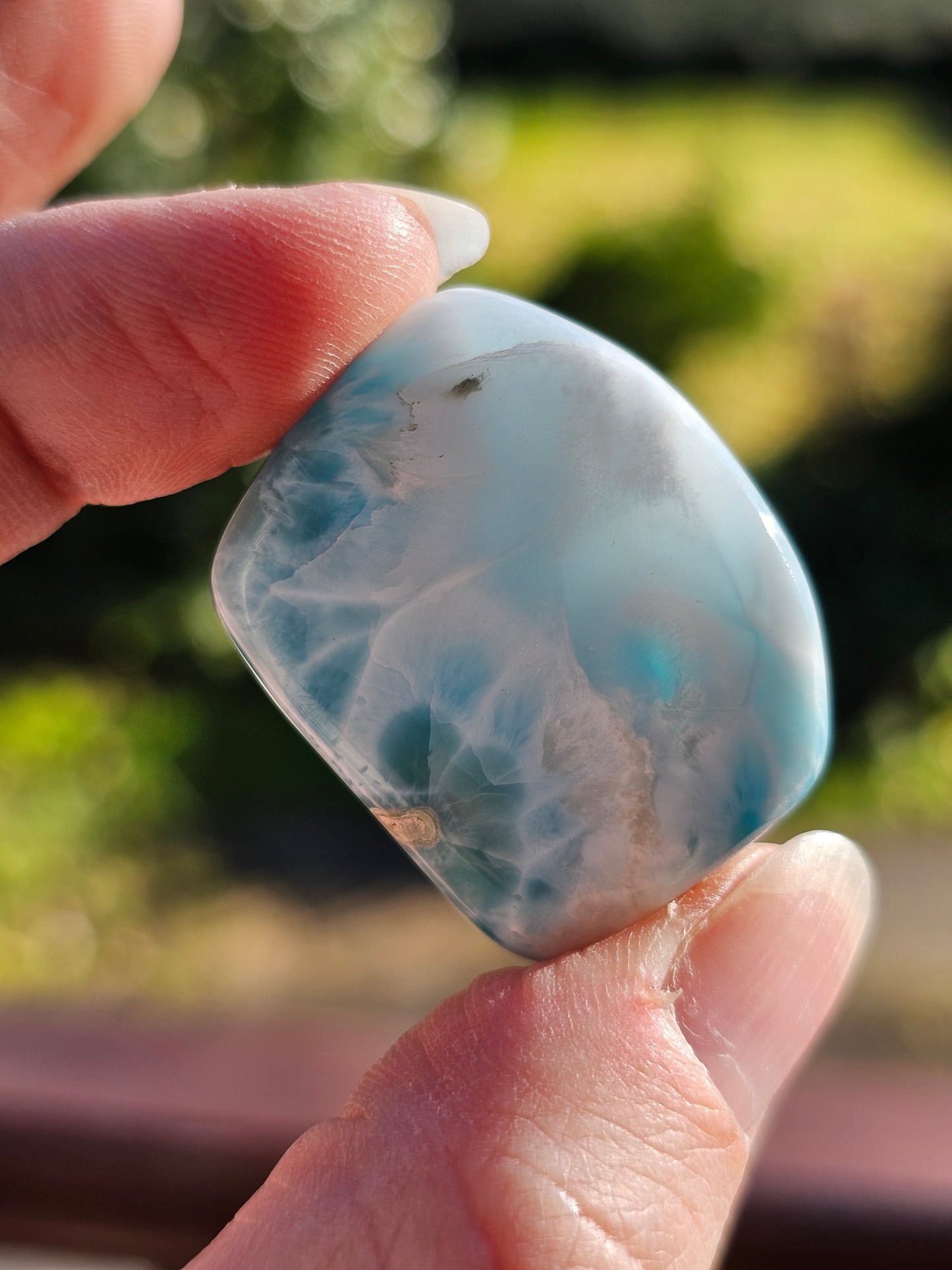 Petit galet de Larimar (Pectolite) A