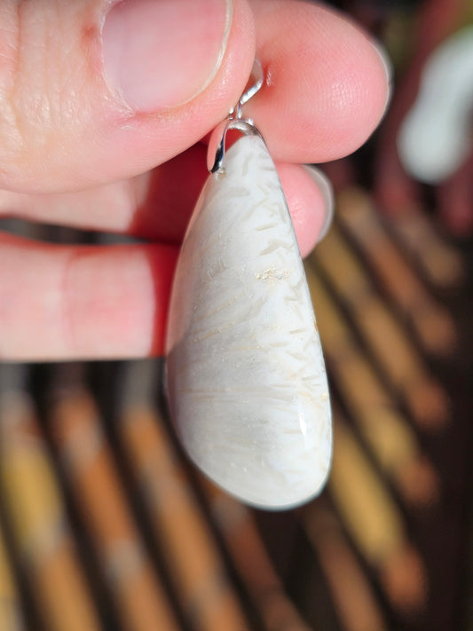 Pendentif en Scolécite n°1