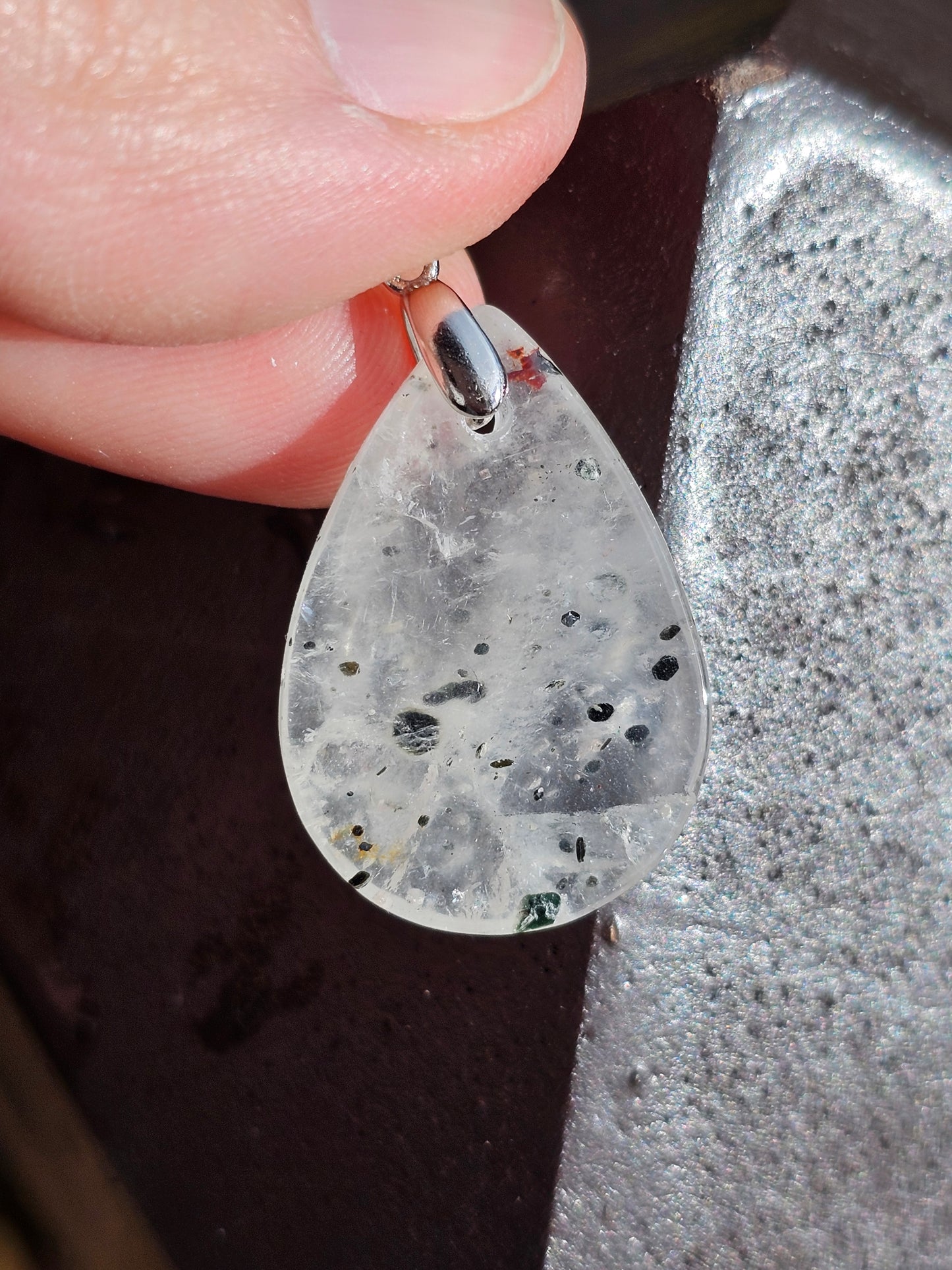 Pendentif en Quartz à Hématite QH3