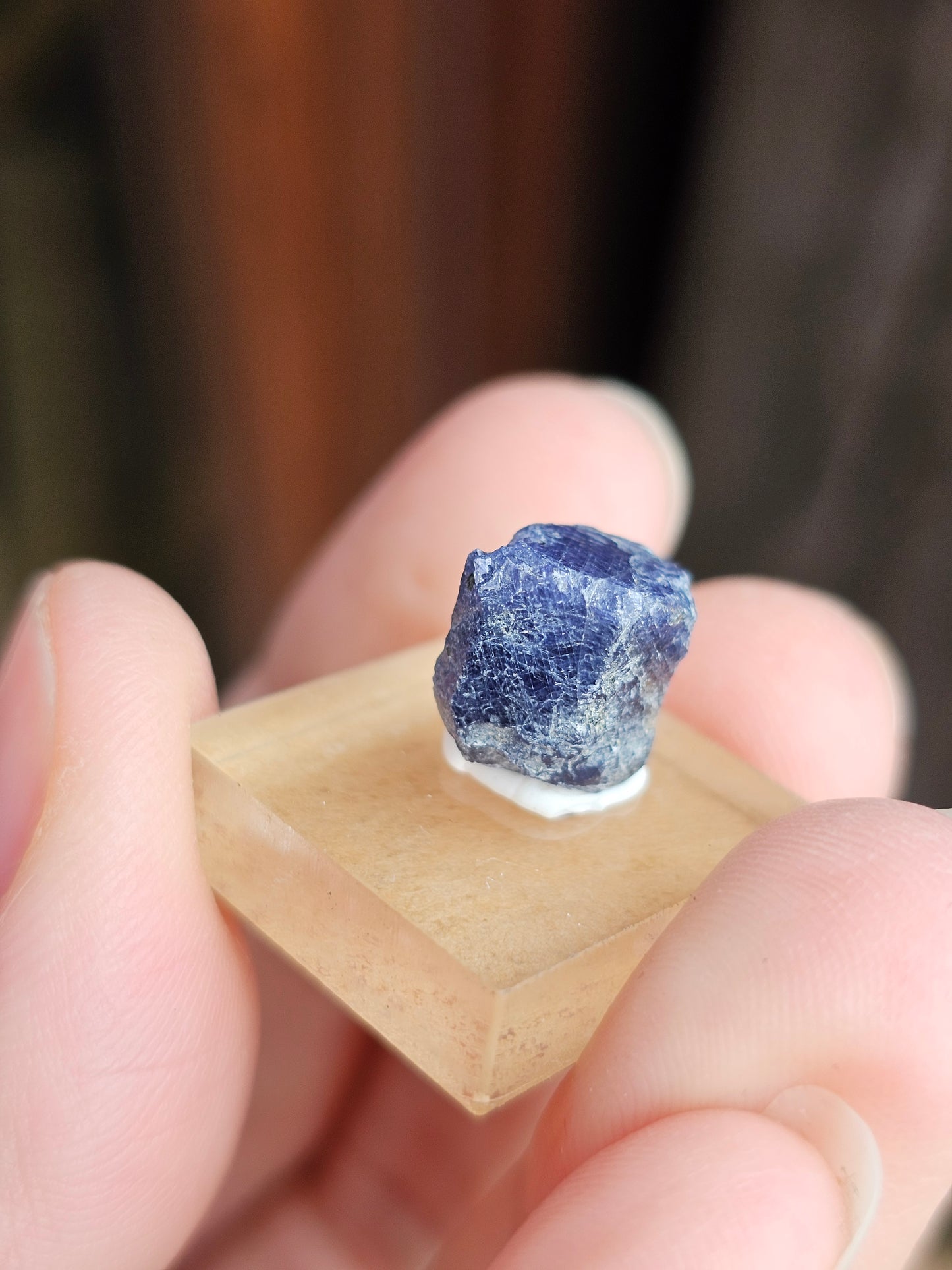 Saphir bleu brut n°9