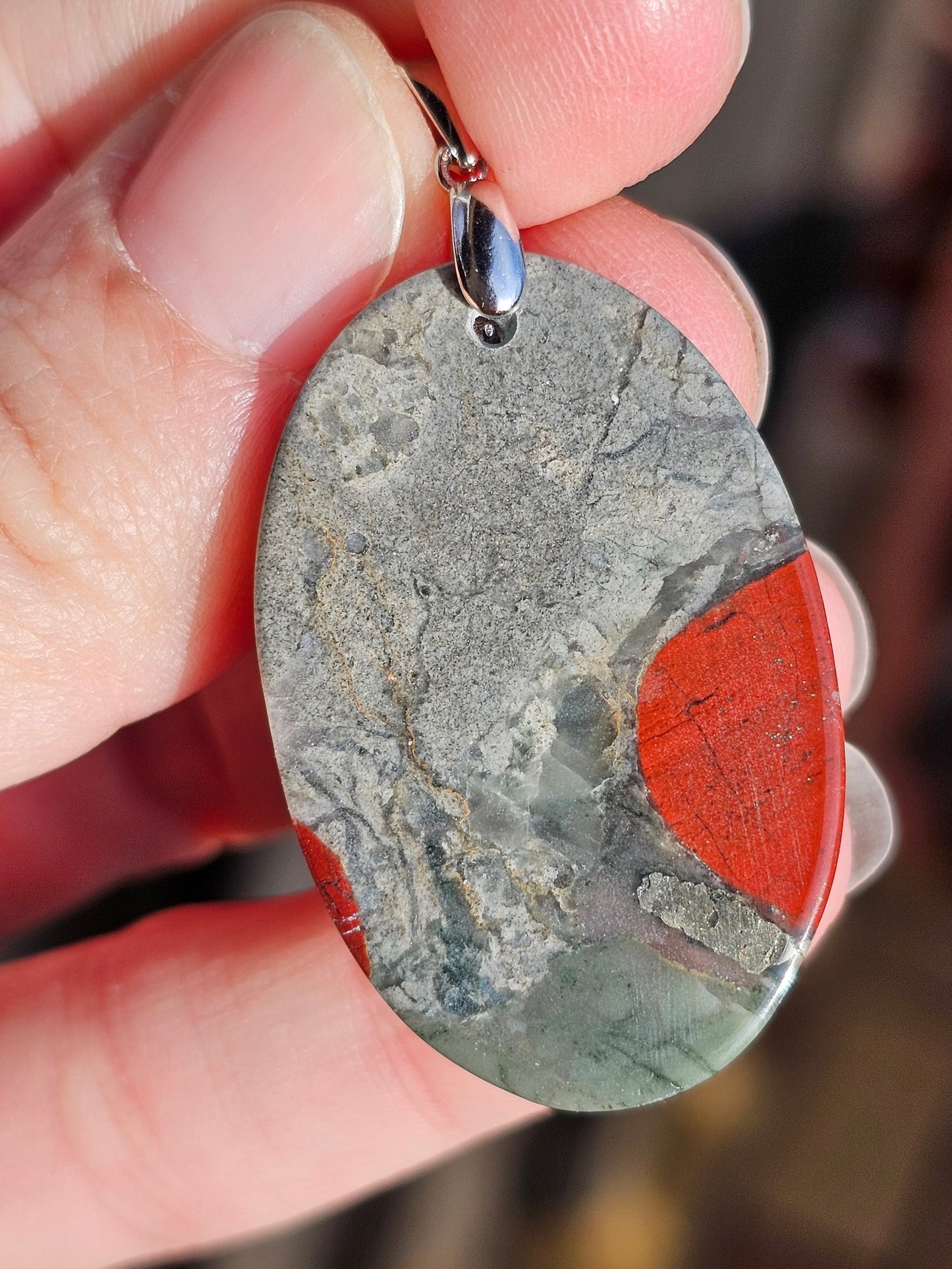 Pendentif en Jaspe Héliotrope JH3