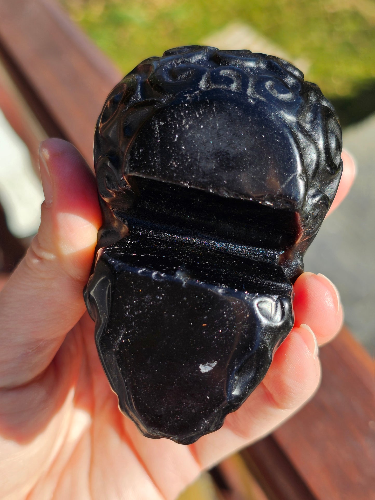 Crâne sculpté en Obsidienne noire