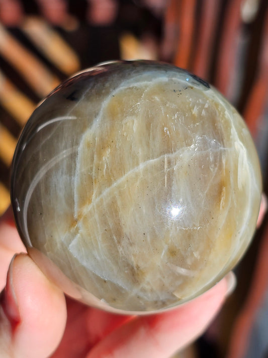 Sphère Garniérite (pierre de lune verte) GA1